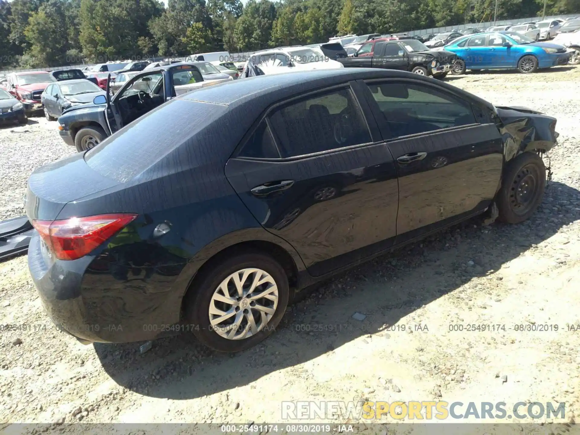 4 Photograph of a damaged car 2T1BURHE1KC140178 TOYOTA COROLLA 2019