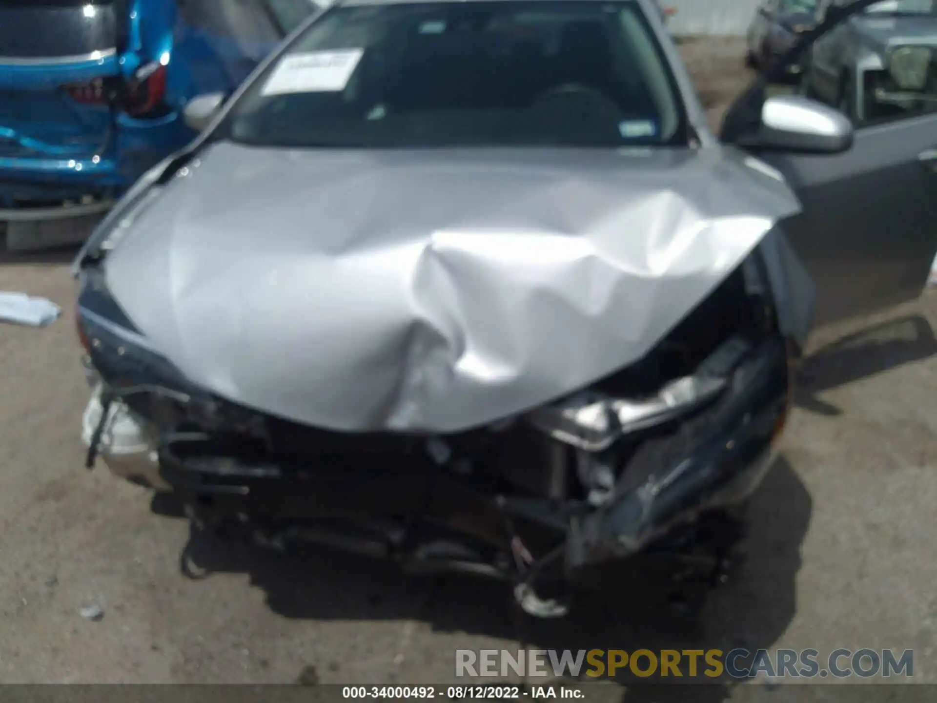 6 Photograph of a damaged car 2T1BURHE1KC140505 TOYOTA COROLLA 2019