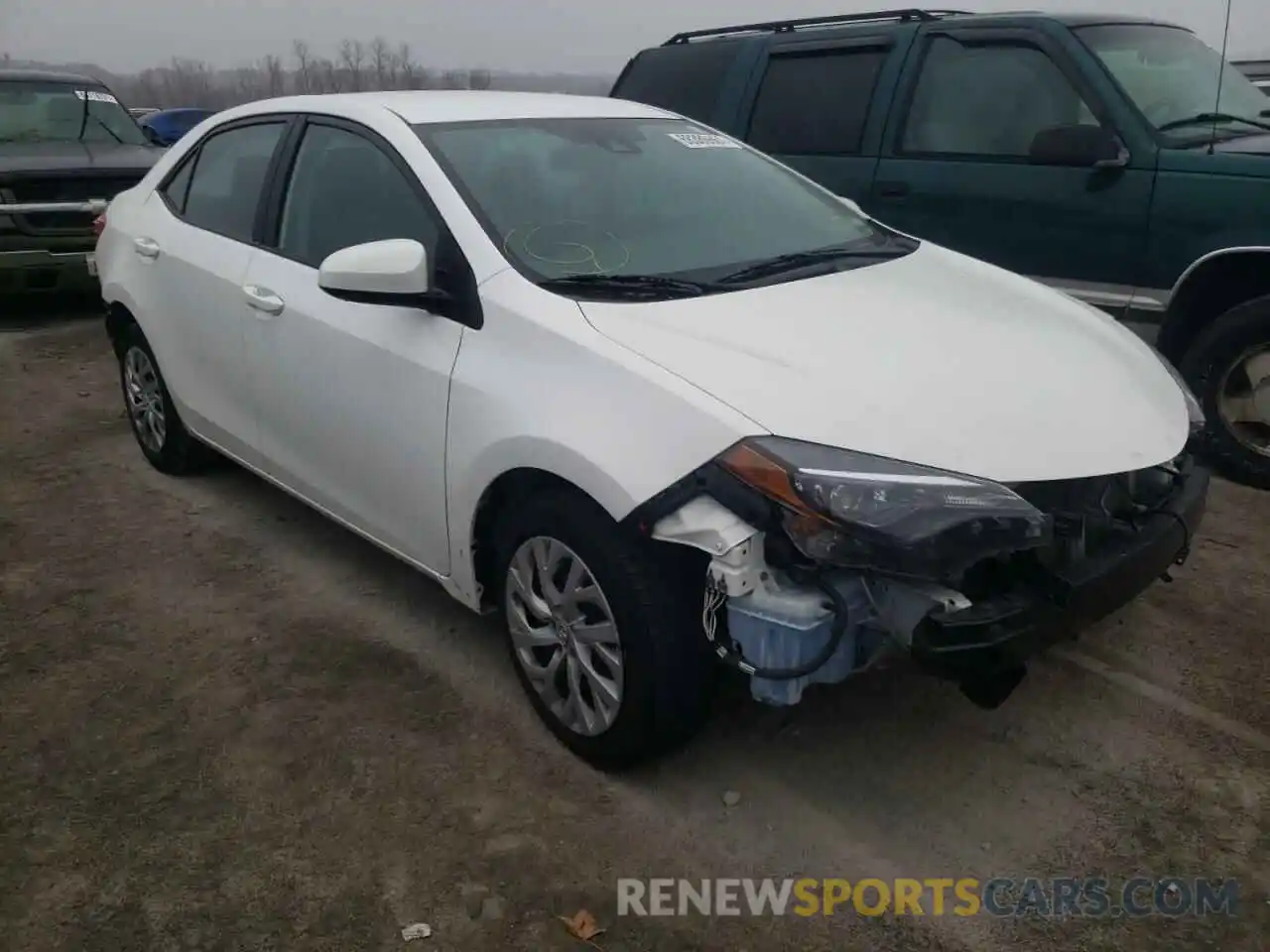 1 Photograph of a damaged car 2T1BURHE1KC140617 TOYOTA COROLLA 2019