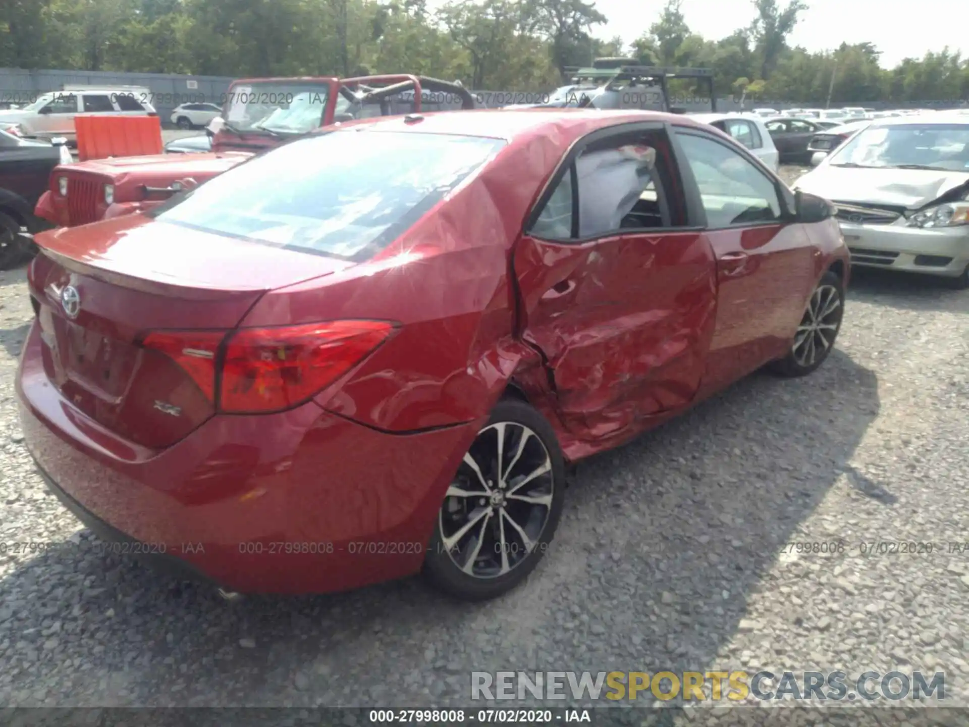 4 Photograph of a damaged car 2T1BURHE1KC140844 TOYOTA COROLLA 2019