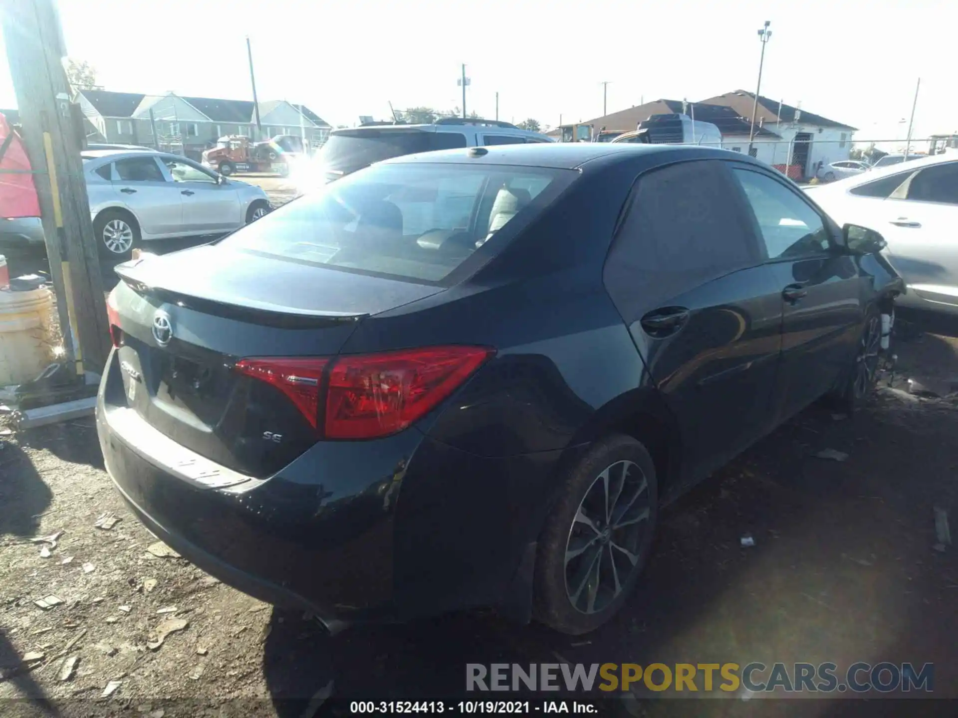 4 Photograph of a damaged car 2T1BURHE1KC141590 TOYOTA COROLLA 2019