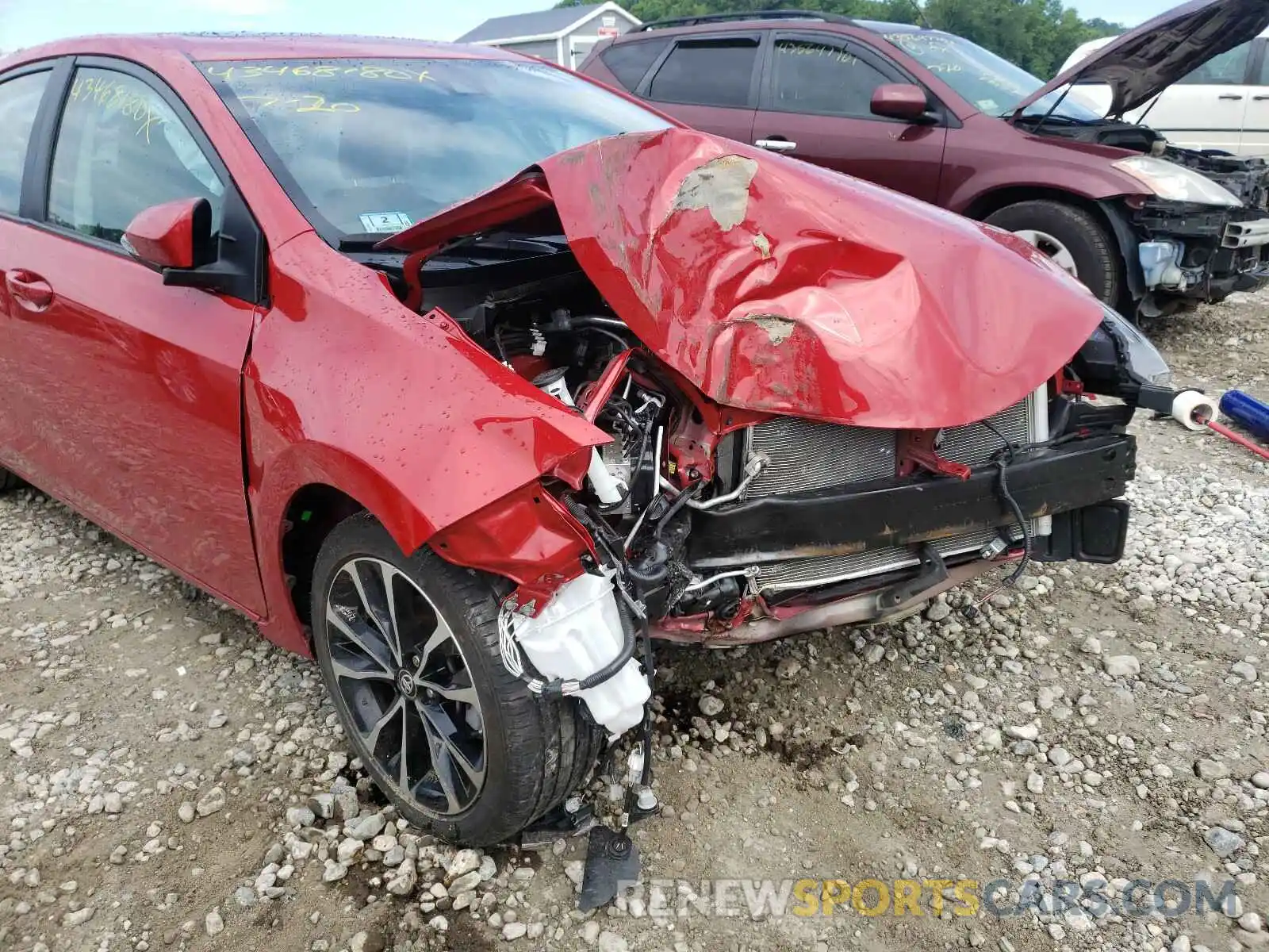 9 Photograph of a damaged car 2T1BURHE1KC141637 TOYOTA COROLLA 2019