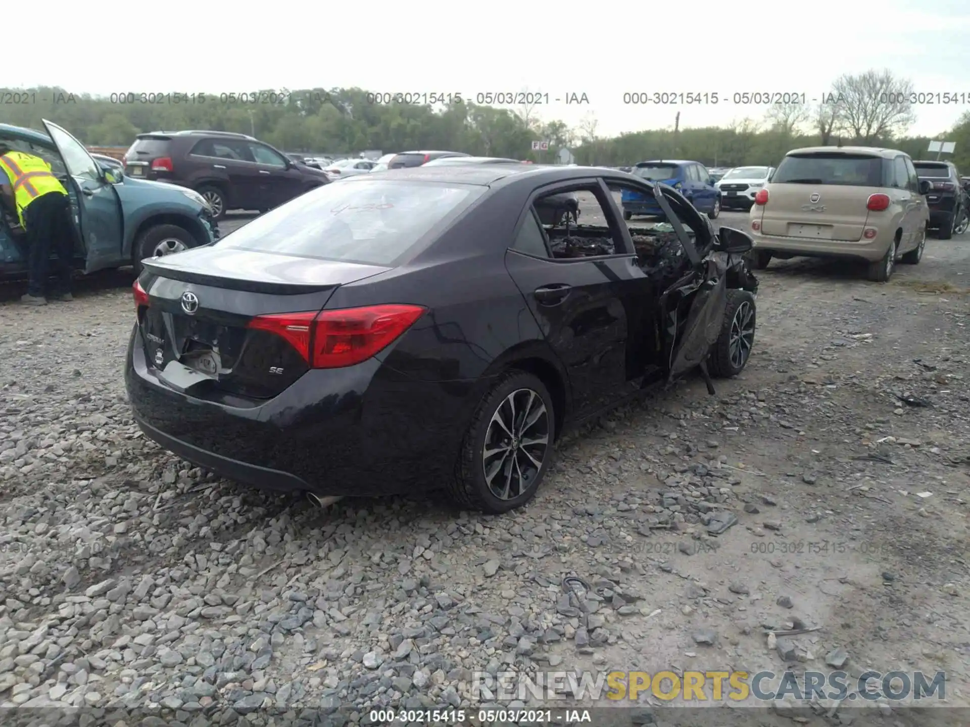 4 Фотография поврежденного автомобиля 2T1BURHE1KC141797 TOYOTA COROLLA 2019