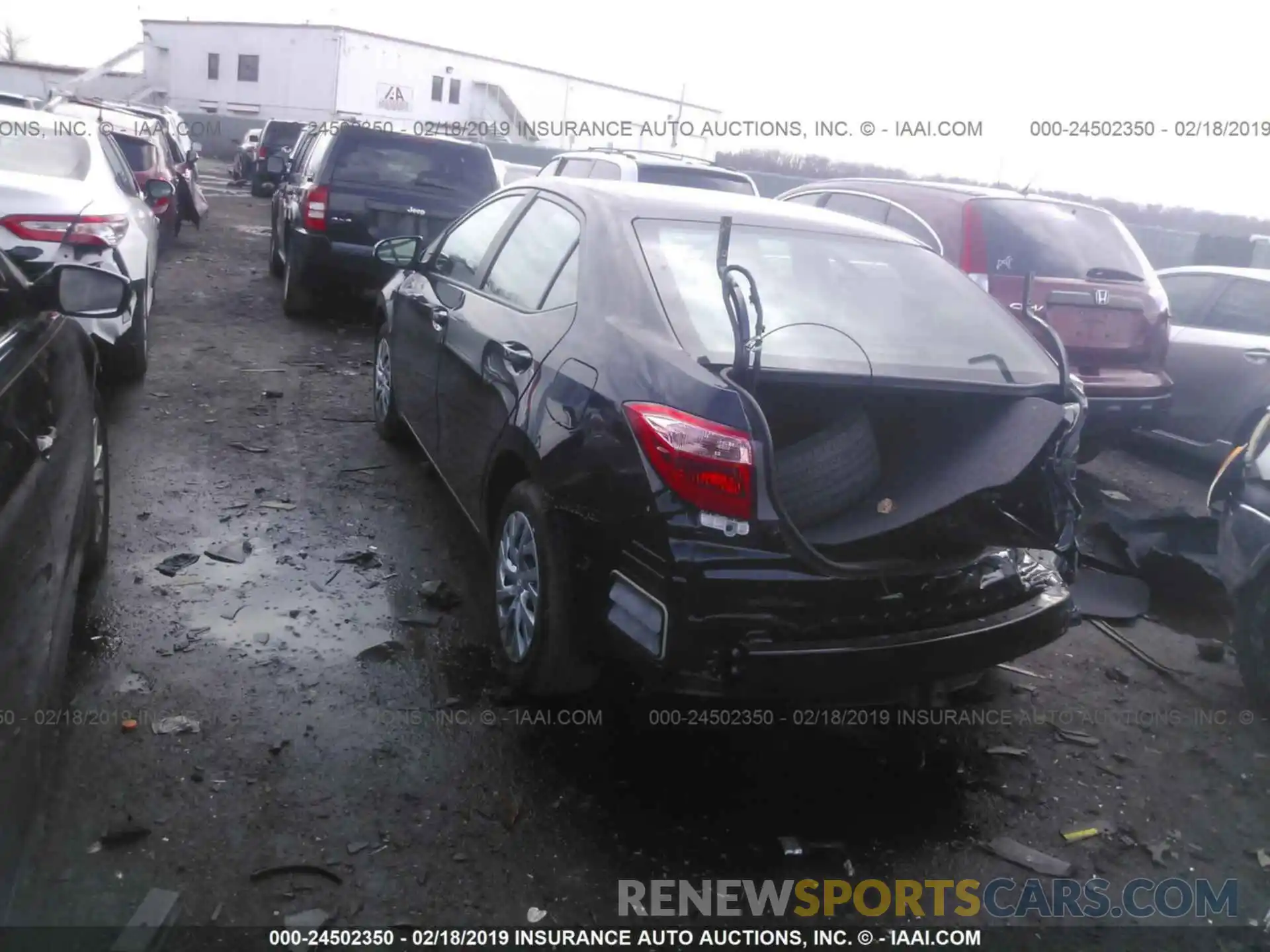 3 Photograph of a damaged car 2T1BURHE1KC142531 TOYOTA COROLLA 2019