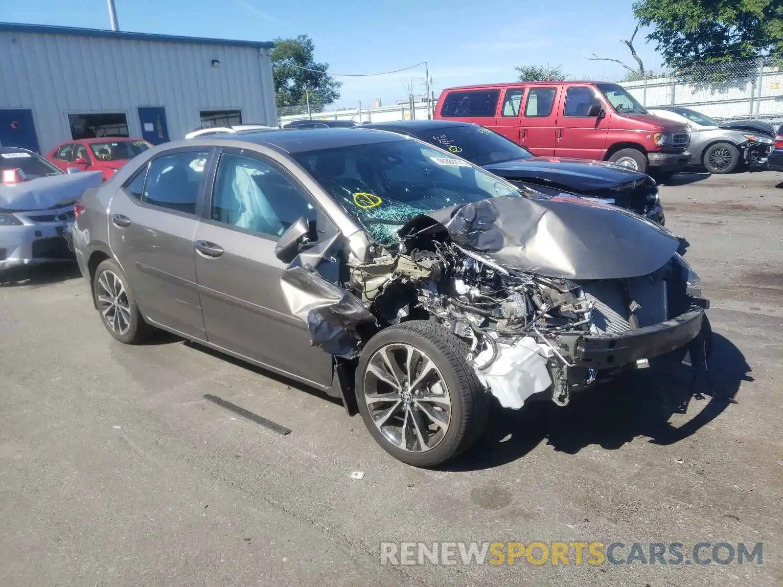 1 Photograph of a damaged car 2T1BURHE1KC142559 TOYOTA COROLLA 2019