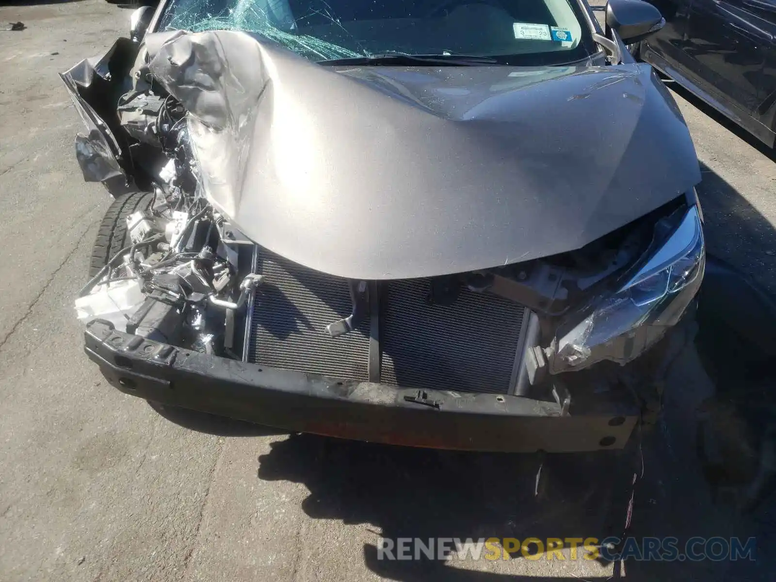 7 Photograph of a damaged car 2T1BURHE1KC142559 TOYOTA COROLLA 2019