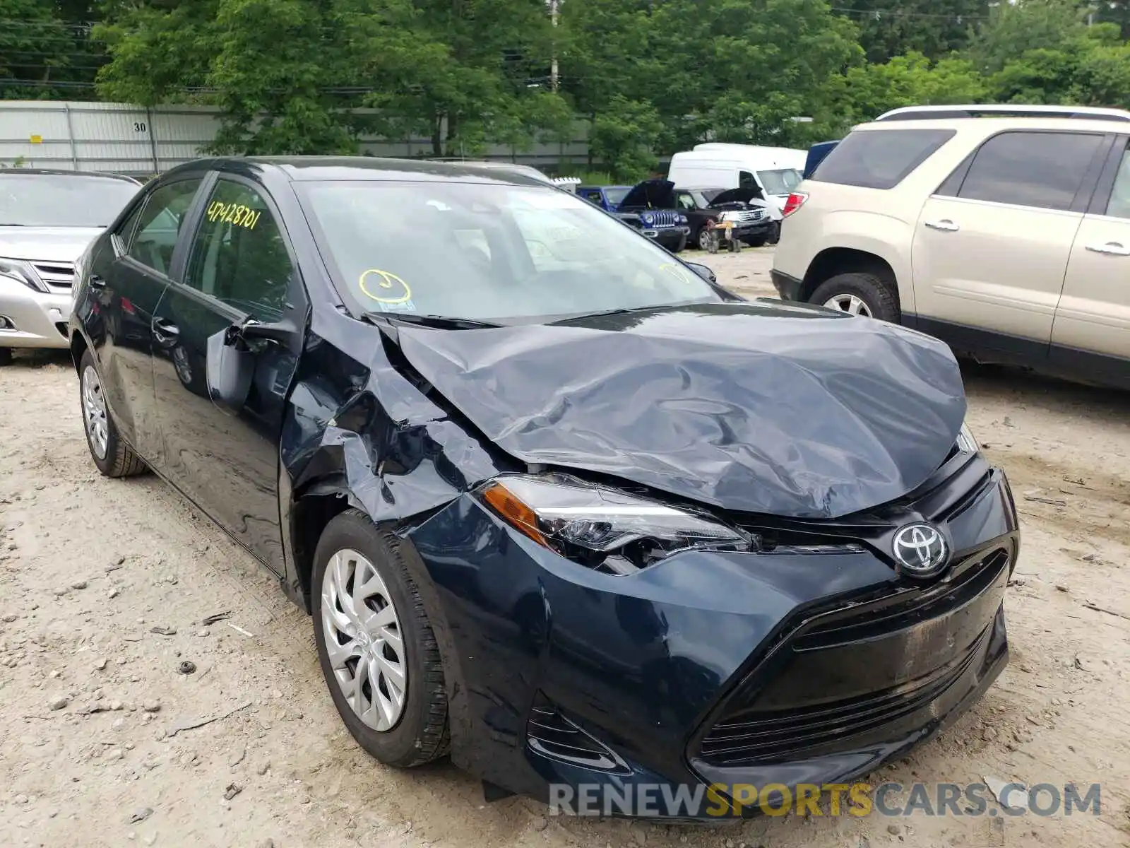 1 Photograph of a damaged car 2T1BURHE1KC142805 TOYOTA COROLLA 2019