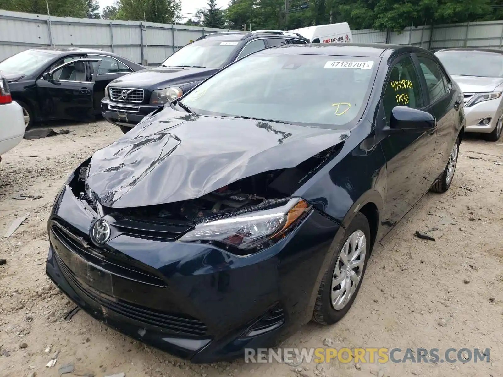 2 Photograph of a damaged car 2T1BURHE1KC142805 TOYOTA COROLLA 2019