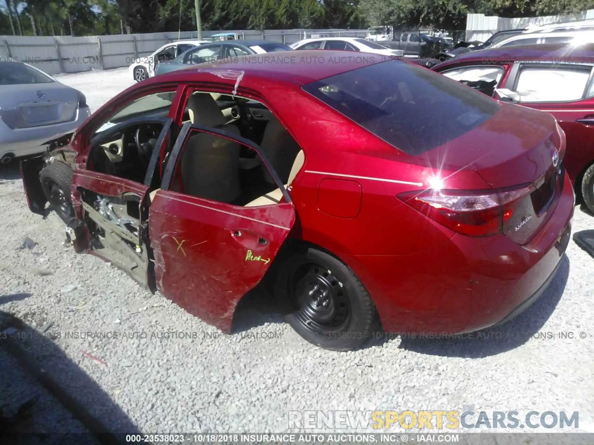 3 Photograph of a damaged car 2T1BURHE1KC143873 TOYOTA COROLLA 2019