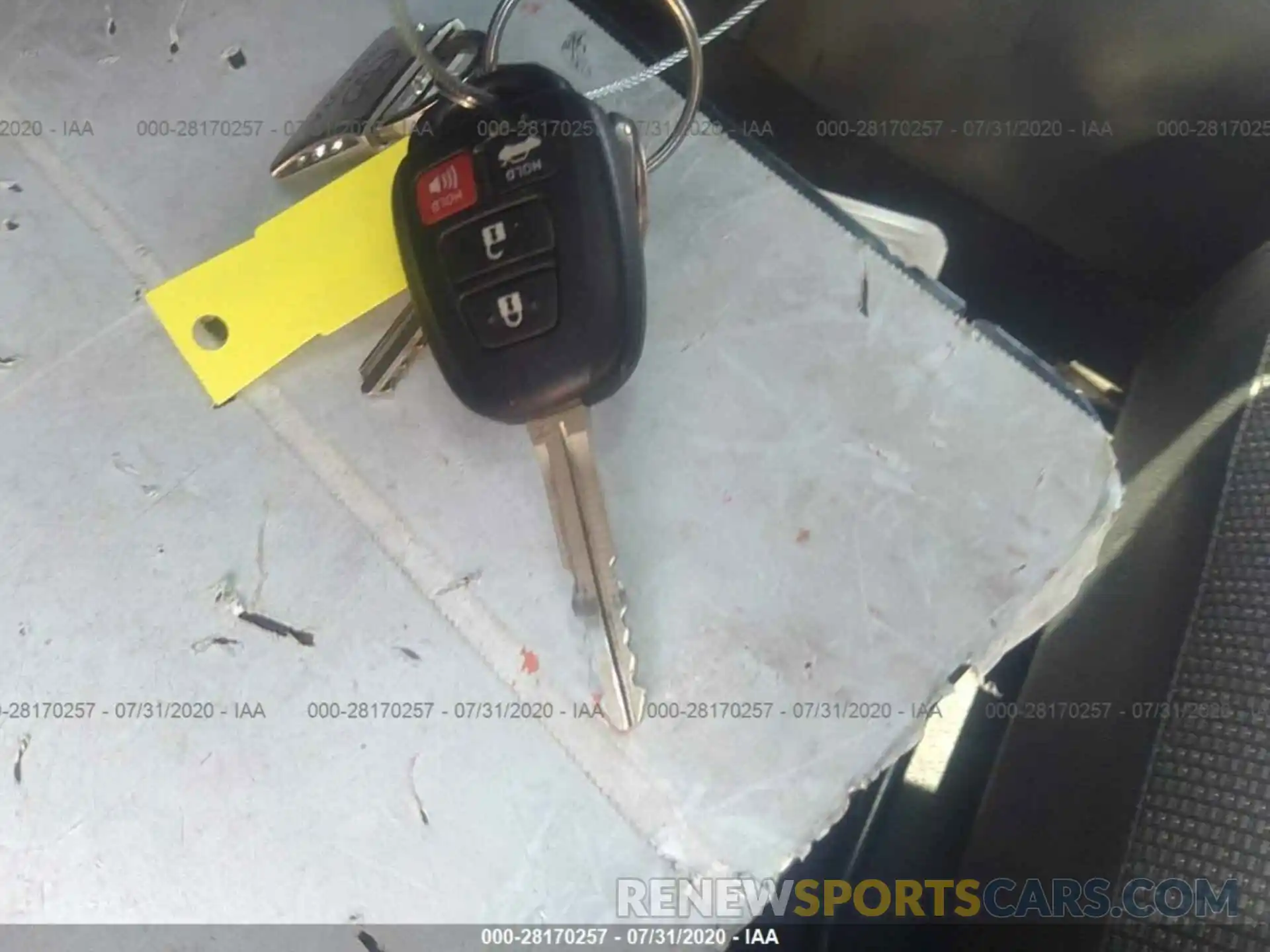 11 Photograph of a damaged car 2T1BURHE1KC144778 TOYOTA COROLLA 2019