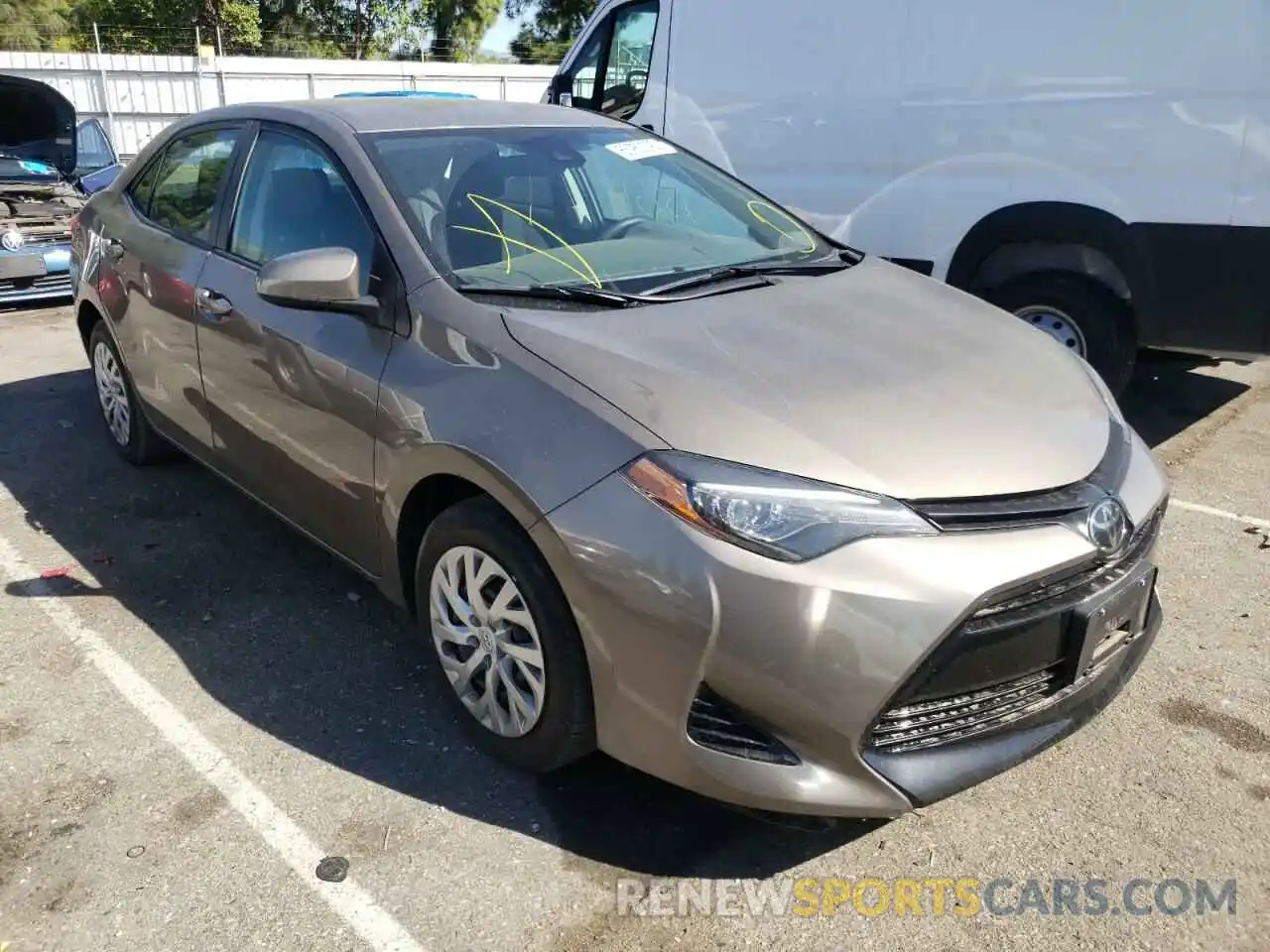 1 Photograph of a damaged car 2T1BURHE1KC145011 TOYOTA COROLLA 2019