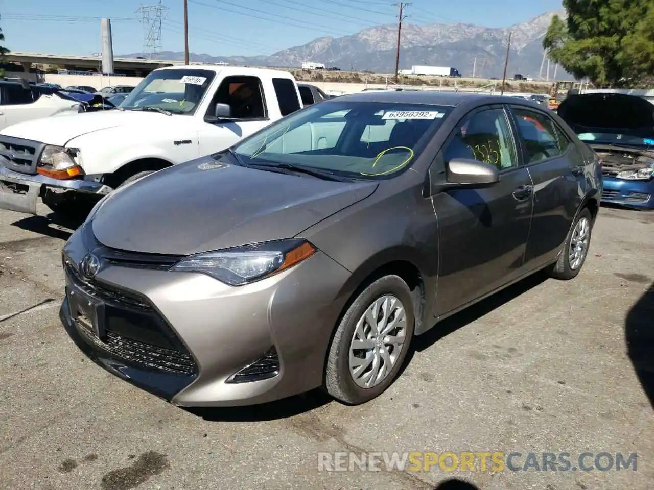 2 Photograph of a damaged car 2T1BURHE1KC145011 TOYOTA COROLLA 2019