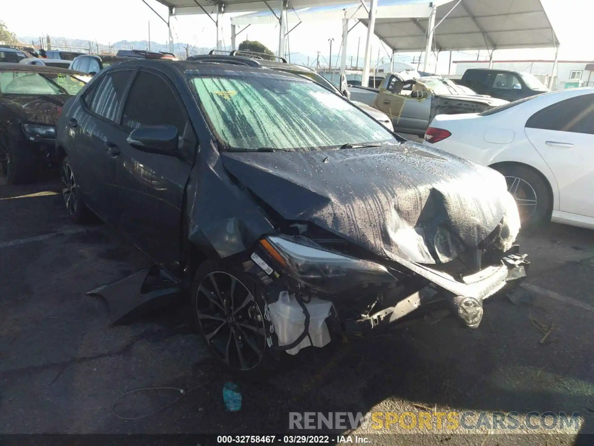 1 Photograph of a damaged car 2T1BURHE1KC145185 TOYOTA COROLLA 2019