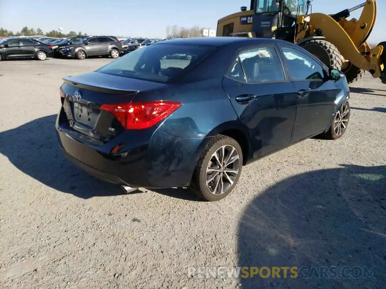 4 Photograph of a damaged car 2T1BURHE1KC145624 TOYOTA COROLLA 2019