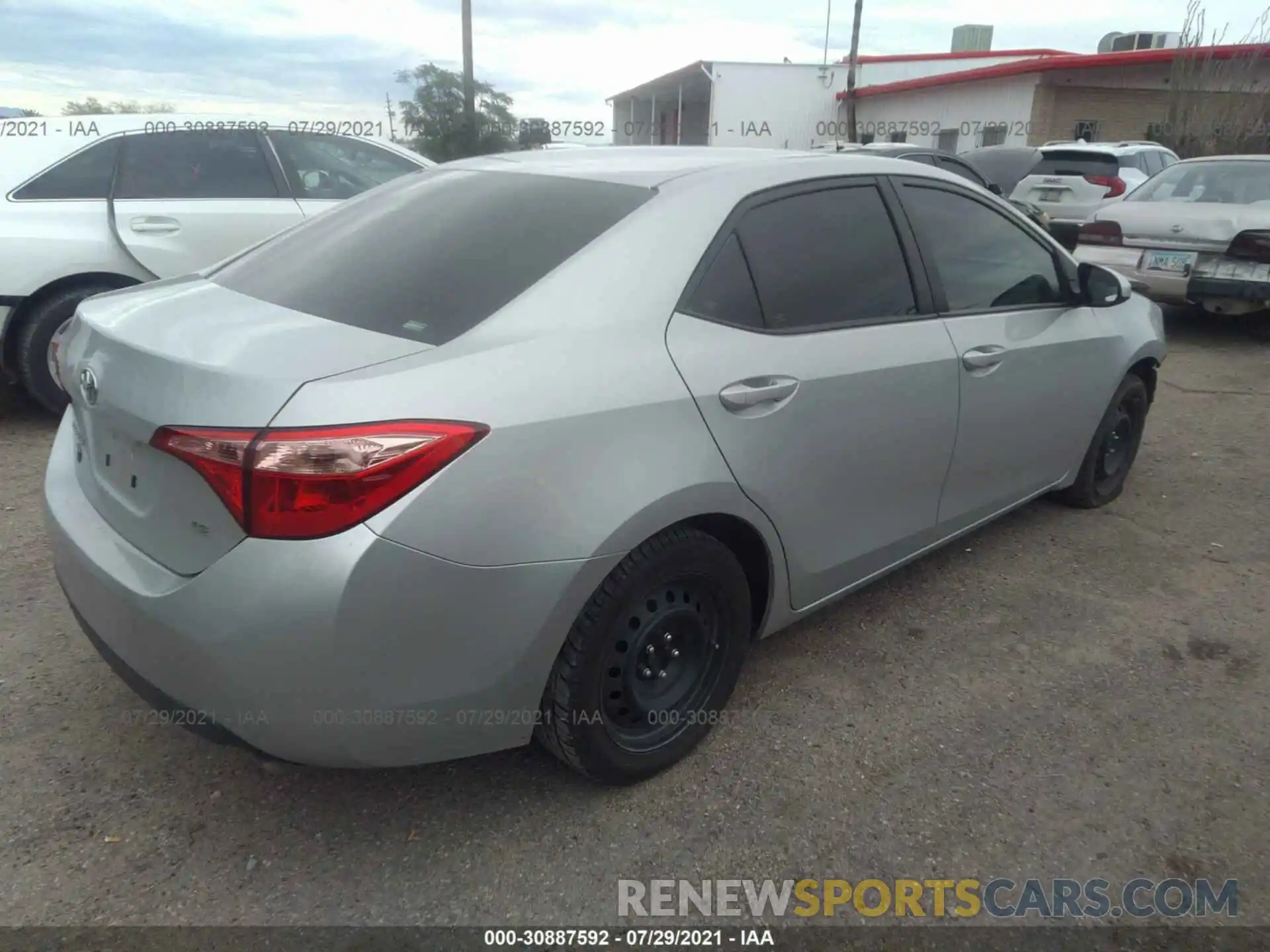 4 Photograph of a damaged car 2T1BURHE1KC146014 TOYOTA COROLLA 2019