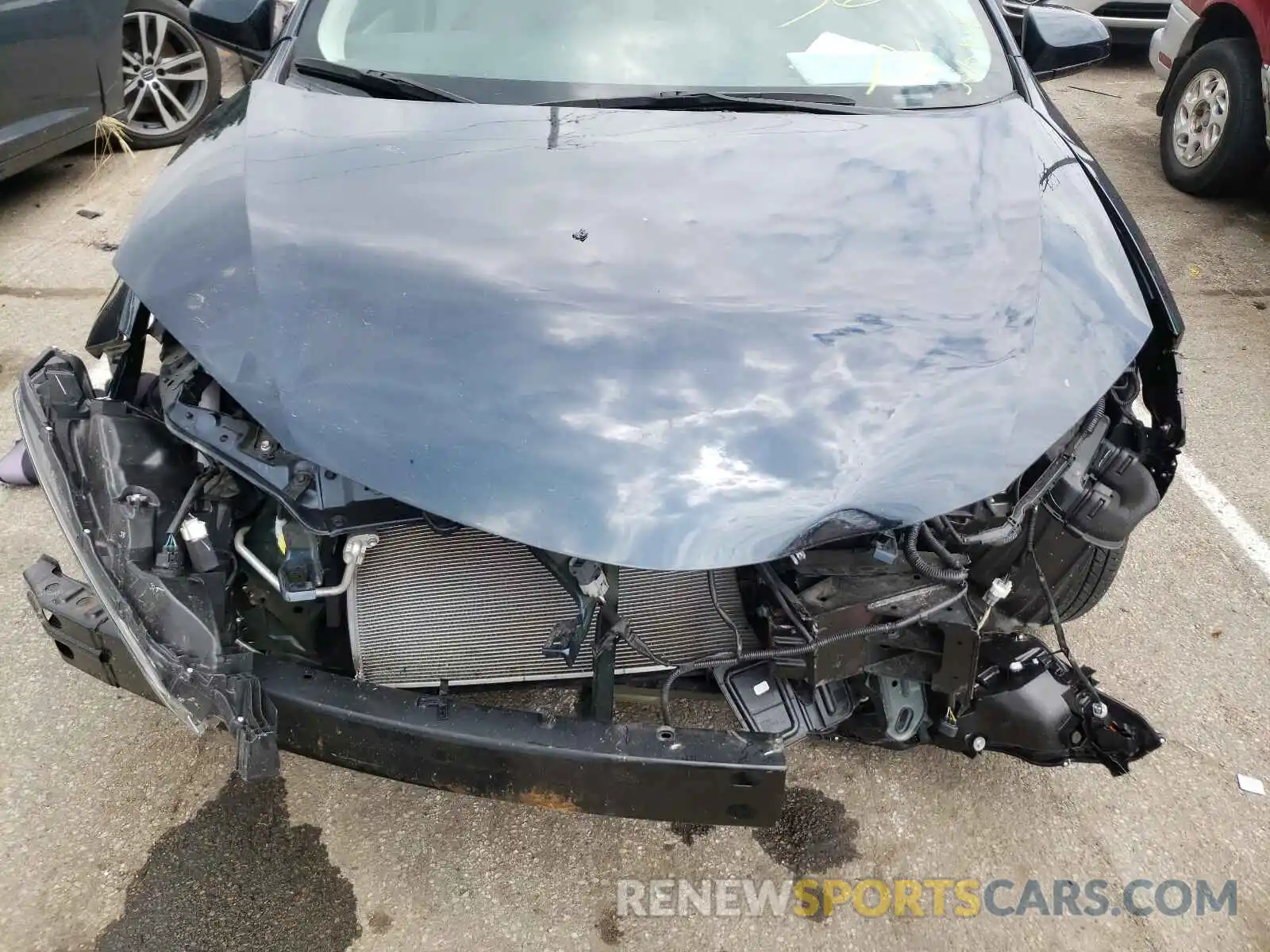 9 Photograph of a damaged car 2T1BURHE1KC146370 TOYOTA COROLLA 2019