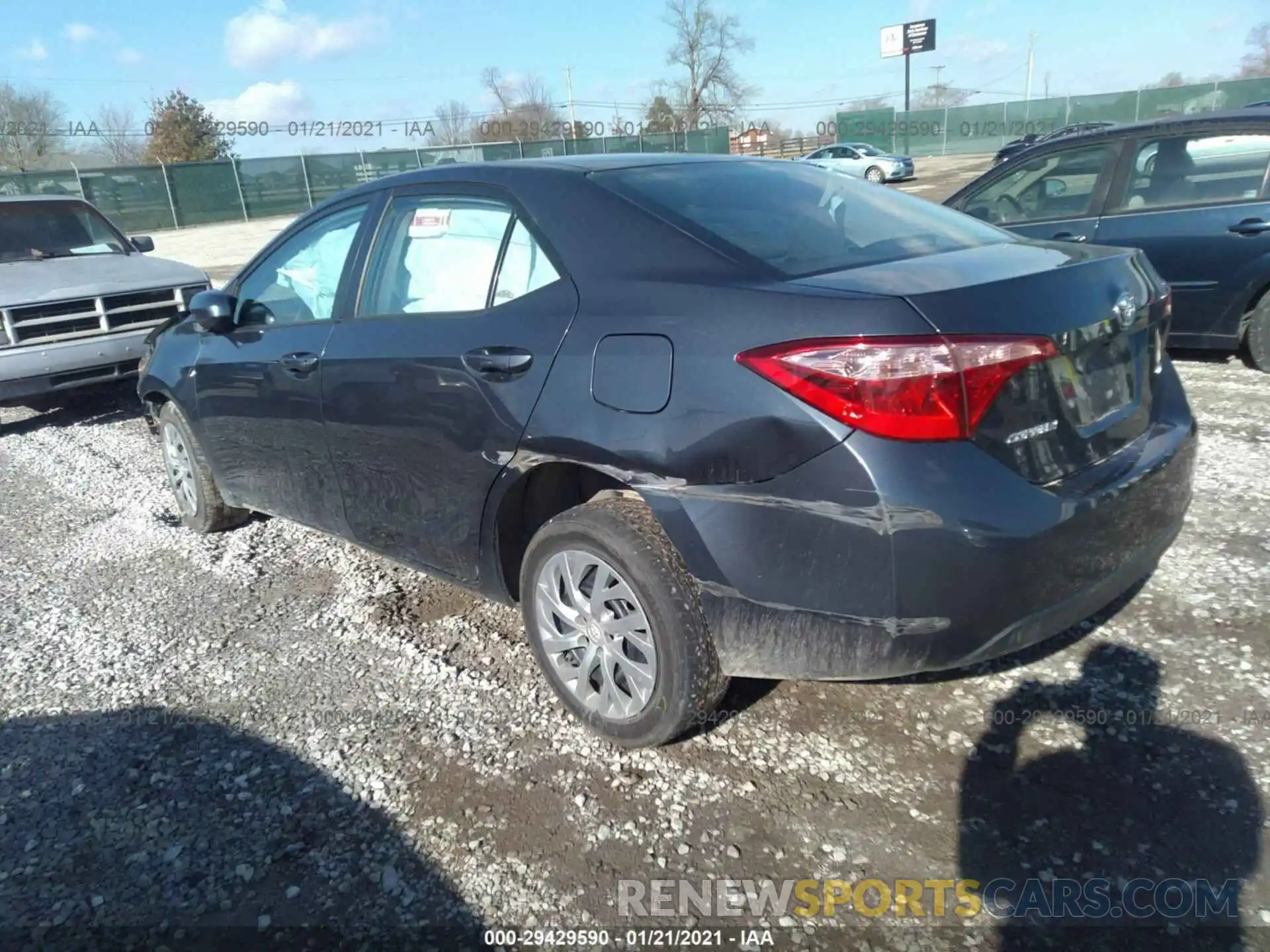 3 Photograph of a damaged car 2T1BURHE1KC146787 TOYOTA COROLLA 2019