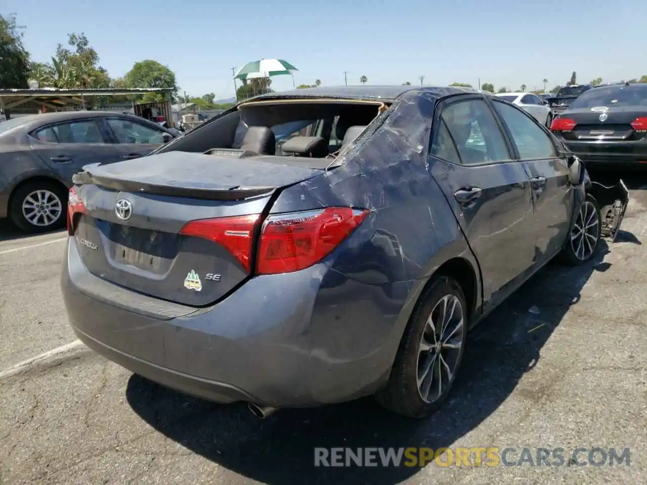 4 Photograph of a damaged car 2T1BURHE1KC146885 TOYOTA COROLLA 2019