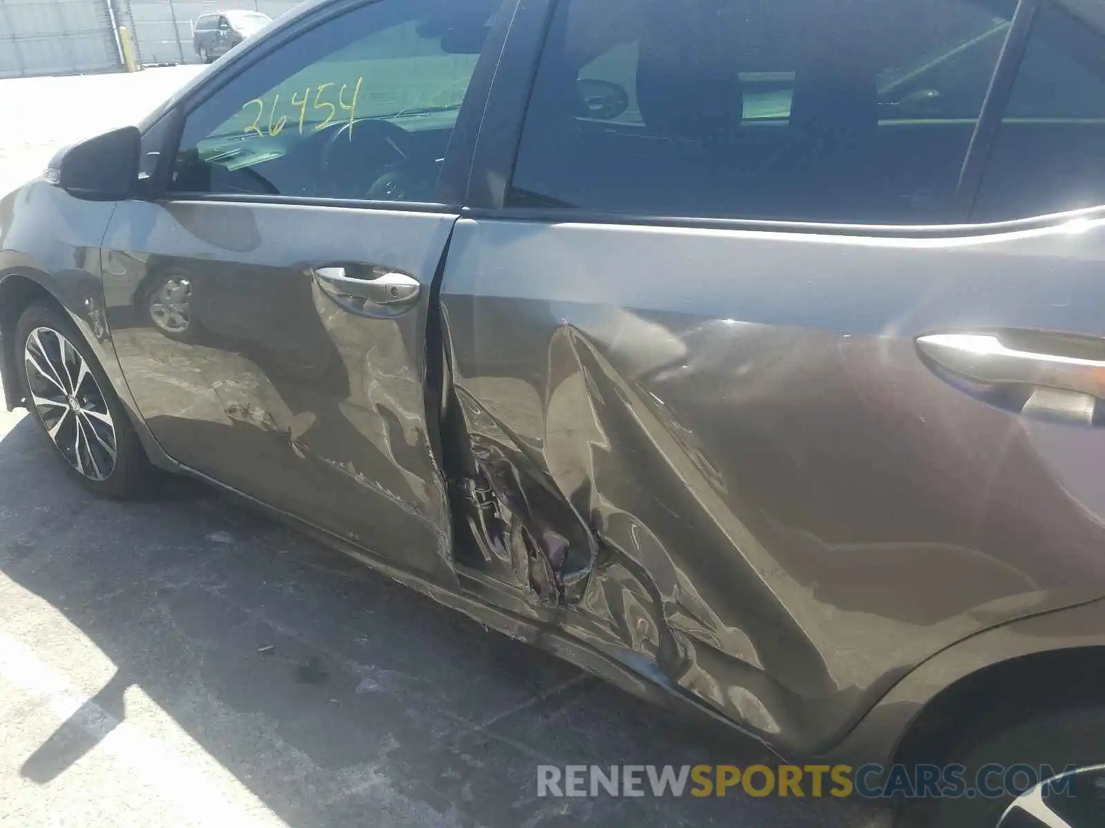 9 Photograph of a damaged car 2T1BURHE1KC148264 TOYOTA COROLLA 2019