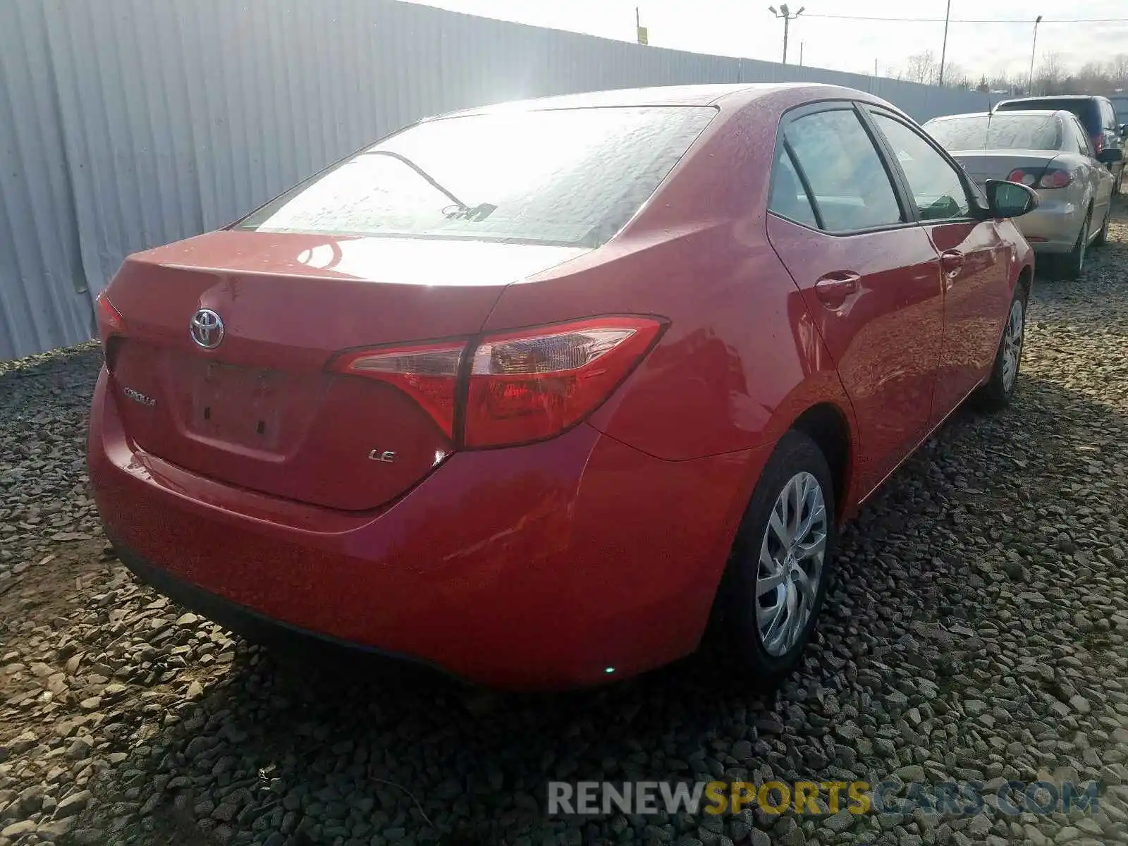 4 Photograph of a damaged car 2T1BURHE1KC150340 TOYOTA COROLLA 2019