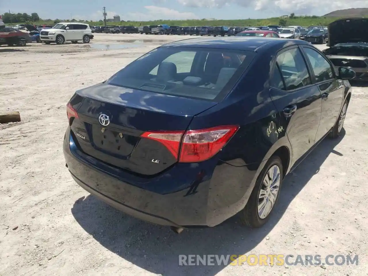 4 Photograph of a damaged car 2T1BURHE1KC150578 TOYOTA COROLLA 2019