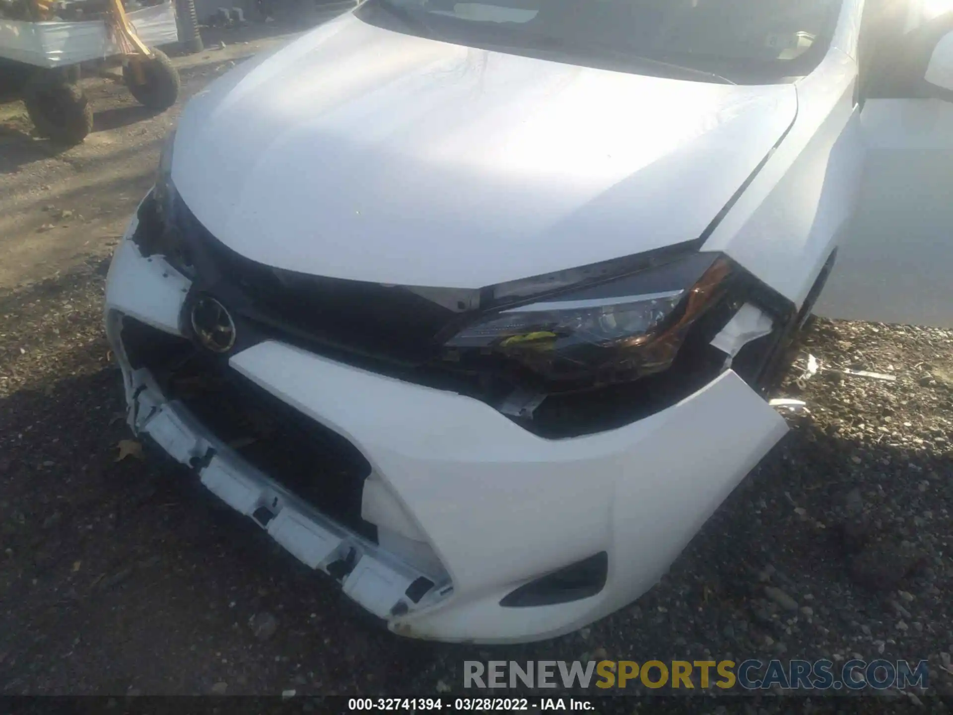 6 Photograph of a damaged car 2T1BURHE1KC153075 TOYOTA COROLLA 2019