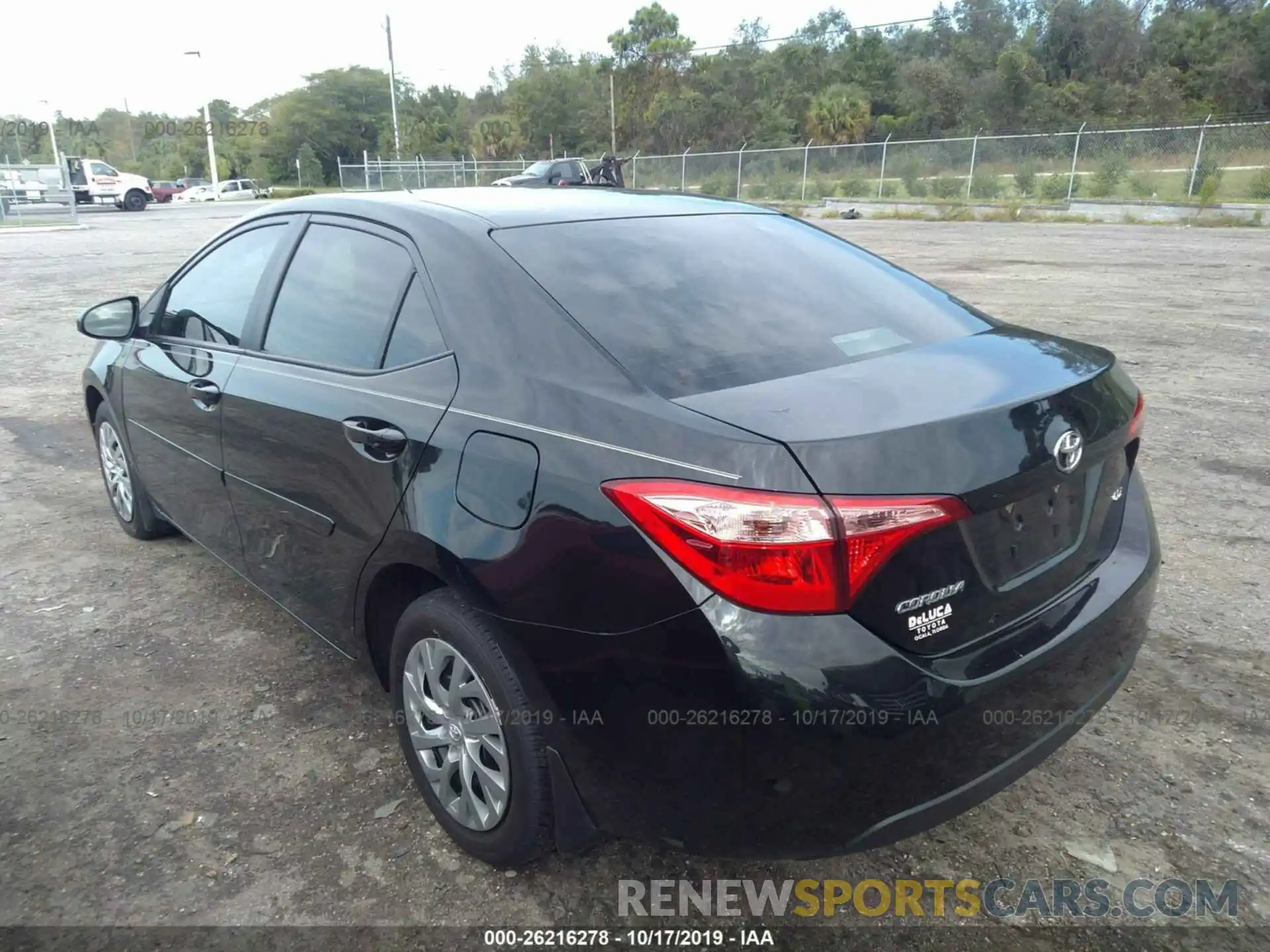 3 Photograph of a damaged car 2T1BURHE1KC153335 TOYOTA COROLLA 2019