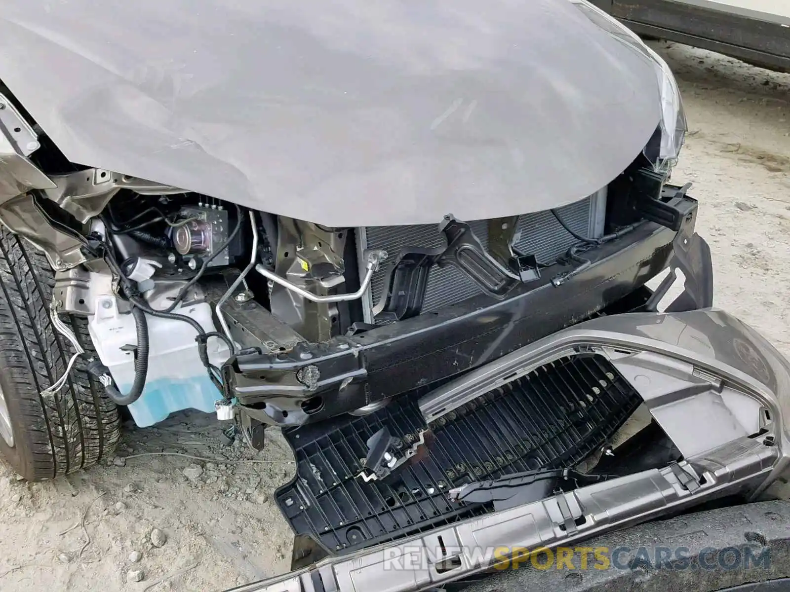 9 Photograph of a damaged car 2T1BURHE1KC153352 TOYOTA COROLLA 2019