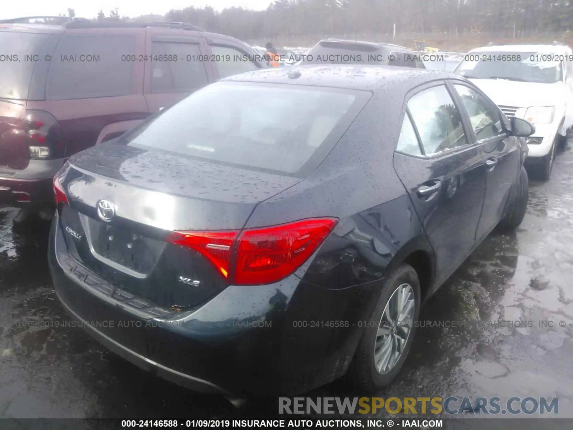 4 Photograph of a damaged car 2T1BURHE1KC154291 TOYOTA COROLLA 2019