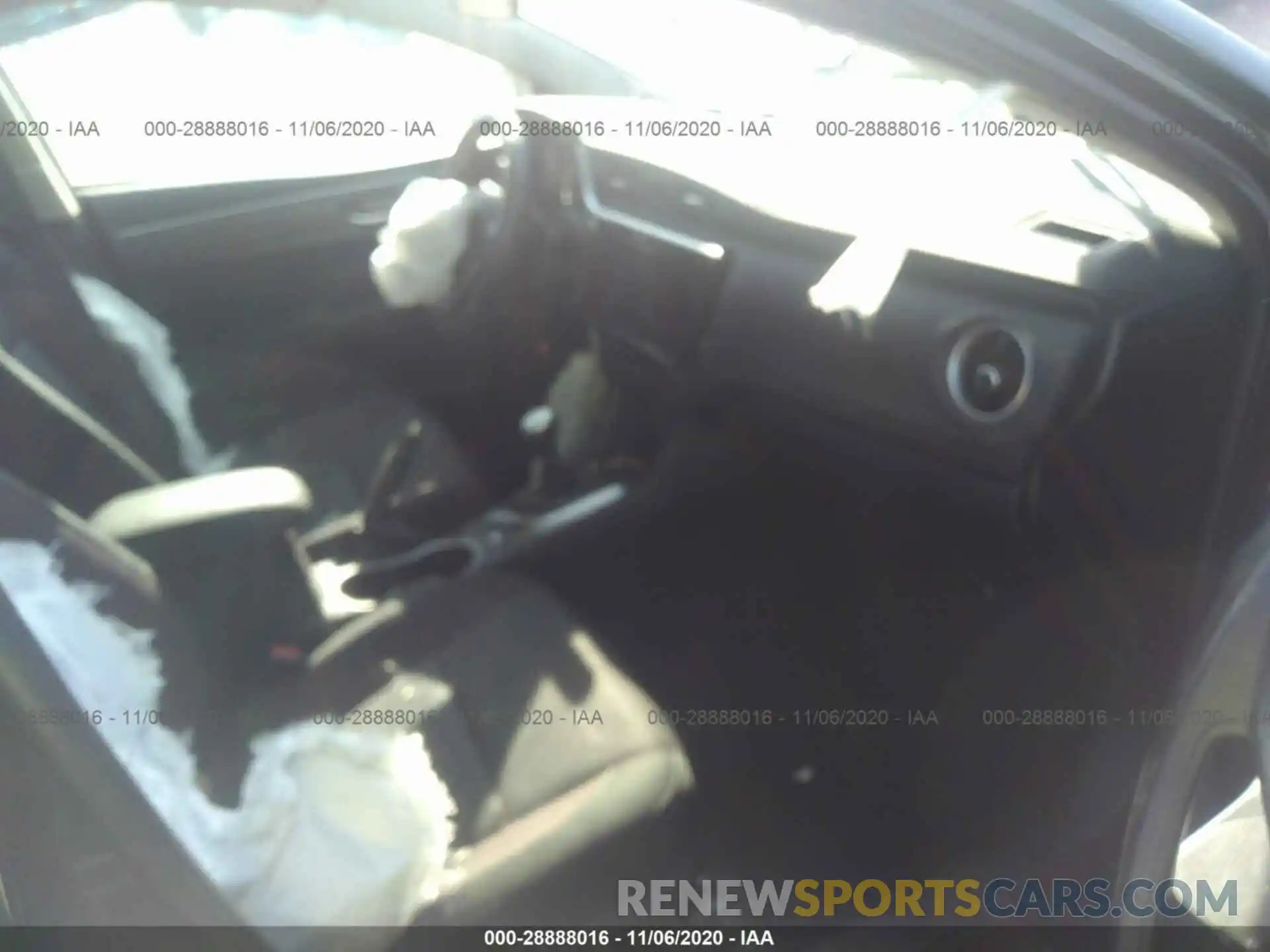 5 Photograph of a damaged car 2T1BURHE1KC154730 TOYOTA COROLLA 2019