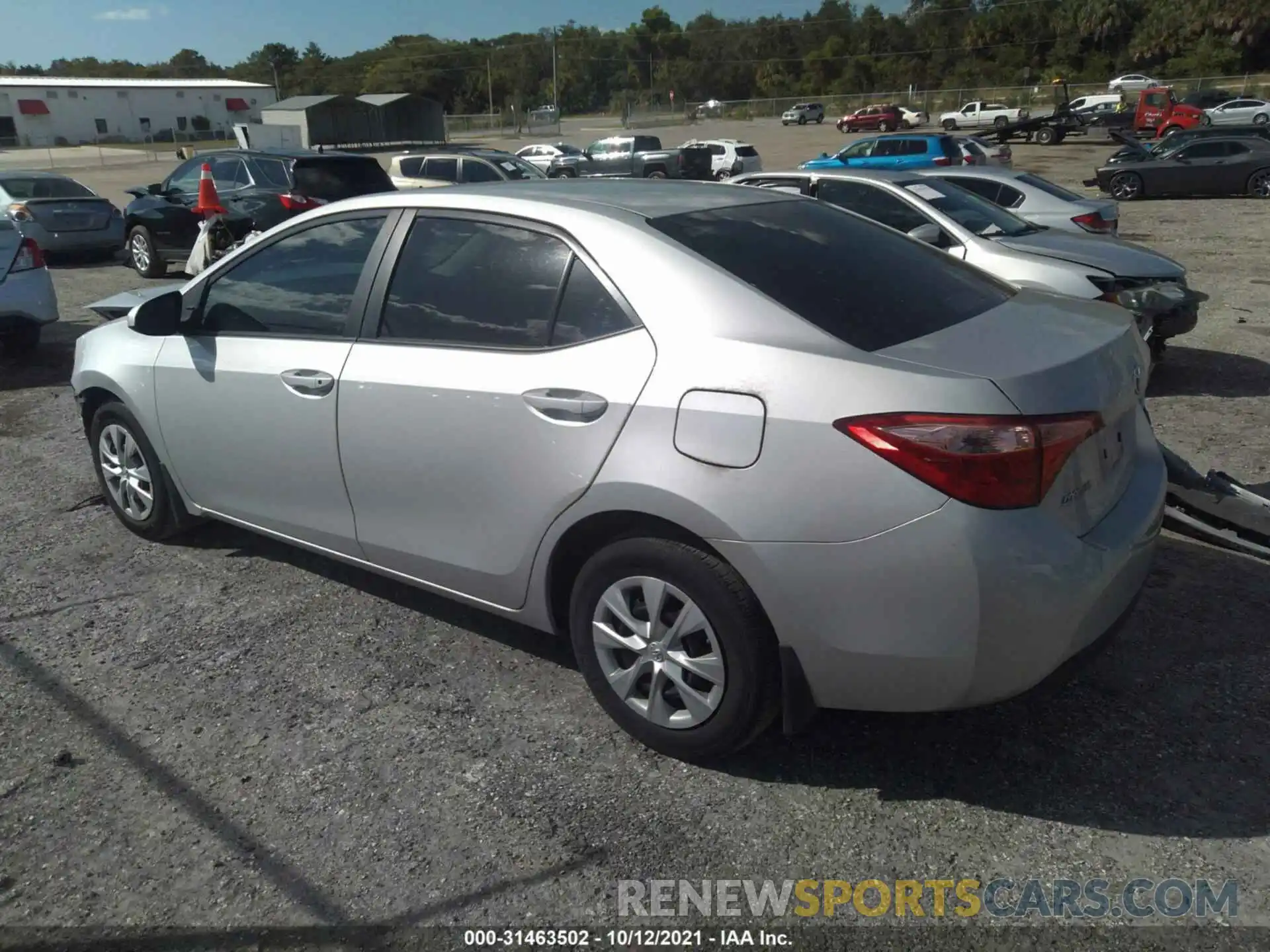 3 Photograph of a damaged car 2T1BURHE1KC155974 TOYOTA COROLLA 2019