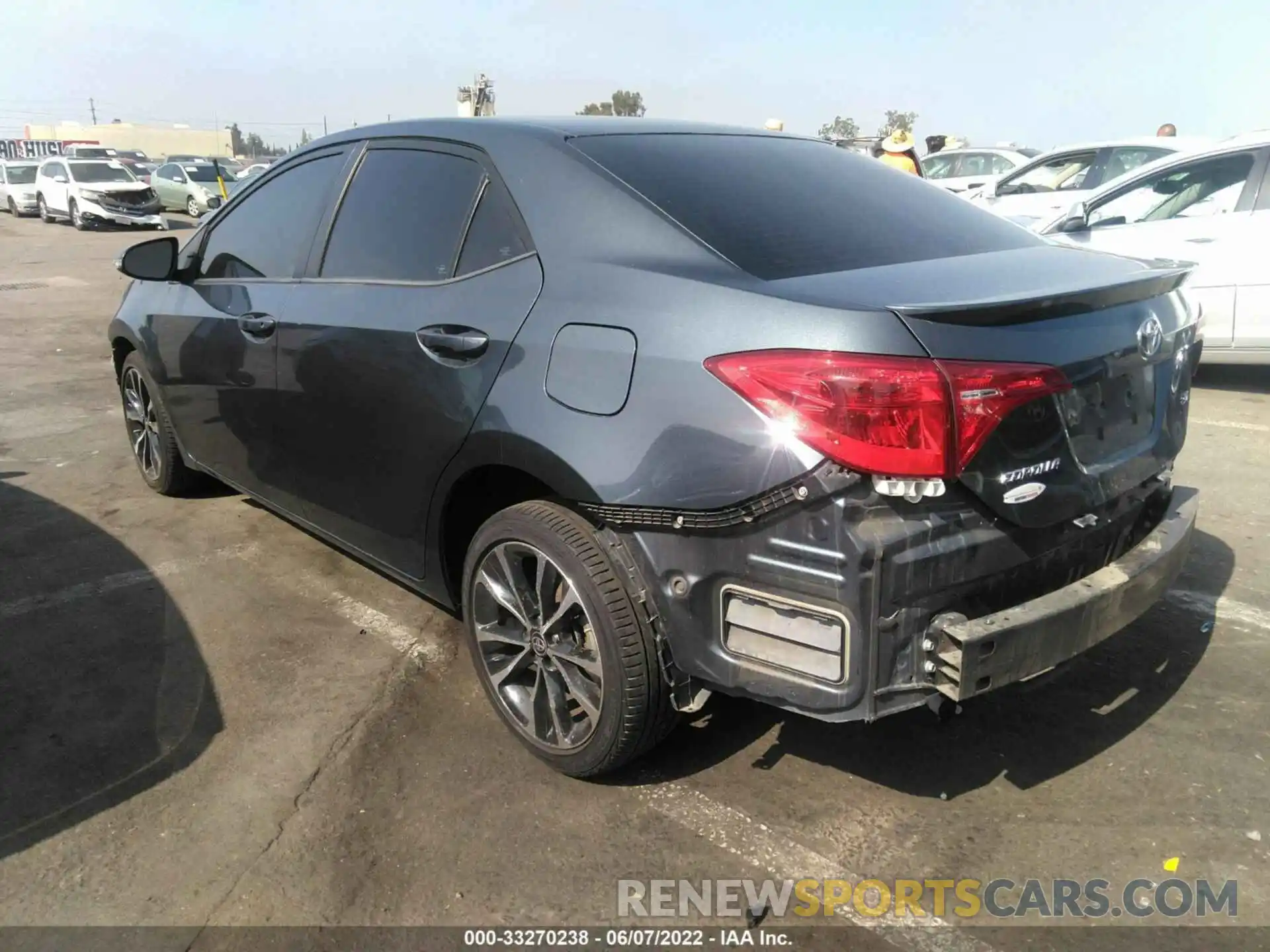 3 Photograph of a damaged car 2T1BURHE1KC156266 TOYOTA COROLLA 2019