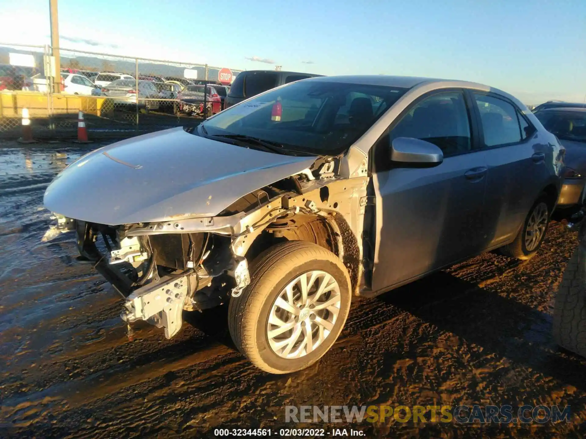 2 Photograph of a damaged car 2T1BURHE1KC158762 TOYOTA COROLLA 2019