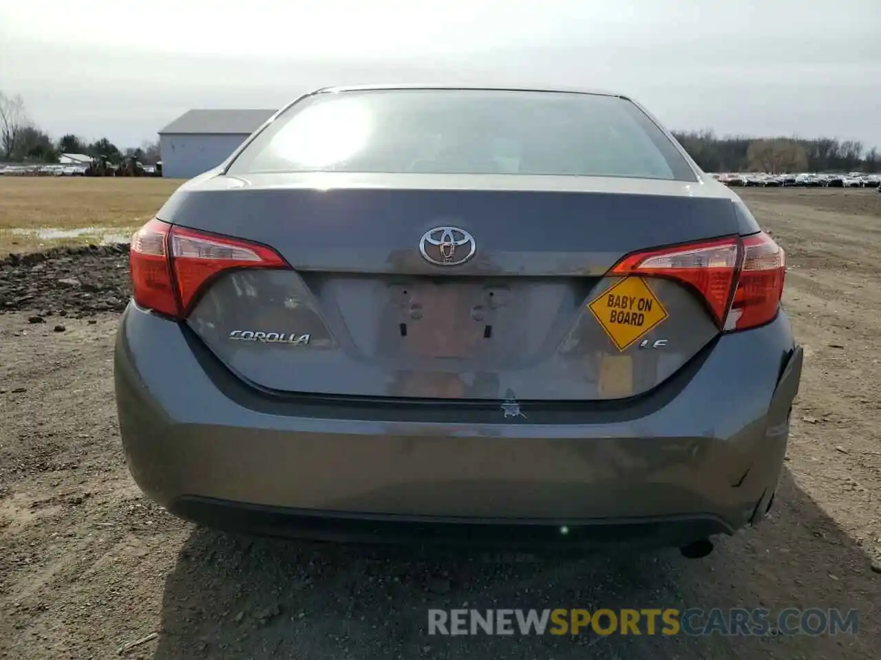 6 Photograph of a damaged car 2T1BURHE1KC159751 TOYOTA COROLLA 2019