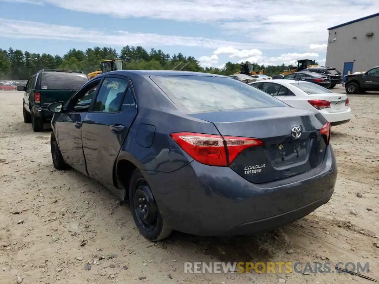 3 Photograph of a damaged car 2T1BURHE1KC159801 TOYOTA COROLLA 2019