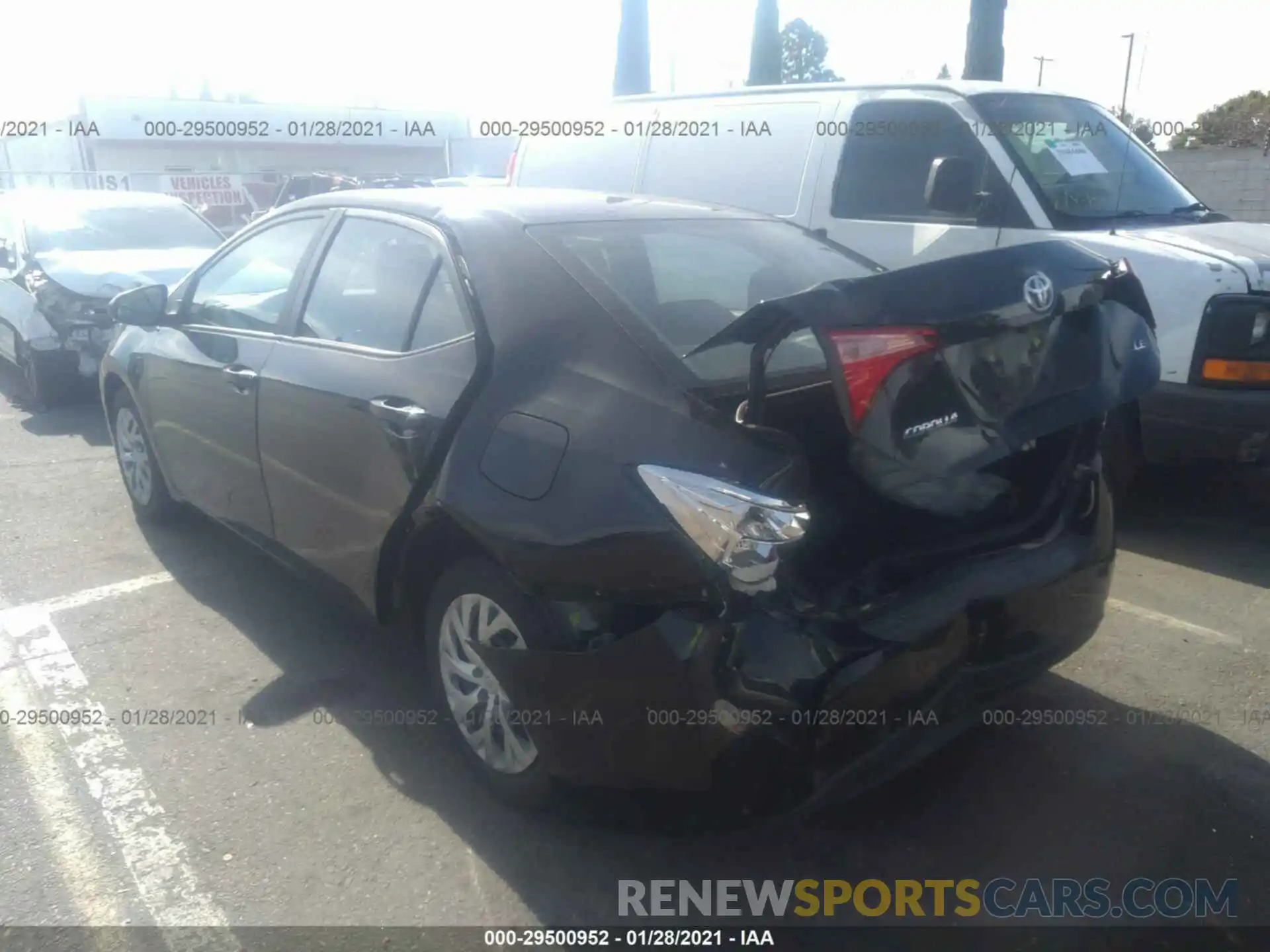 3 Photograph of a damaged car 2T1BURHE1KC160110 TOYOTA COROLLA 2019