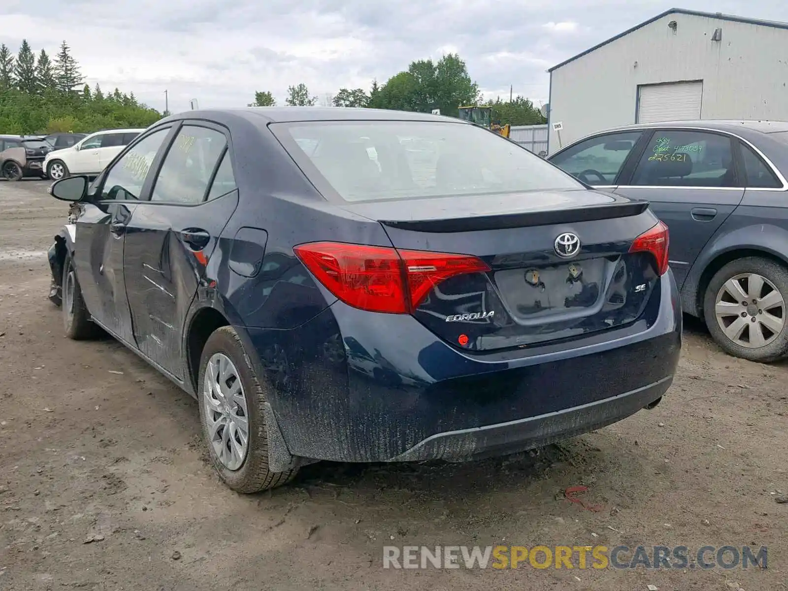 3 Photograph of a damaged car 2T1BURHE1KC161077 TOYOTA COROLLA 2019