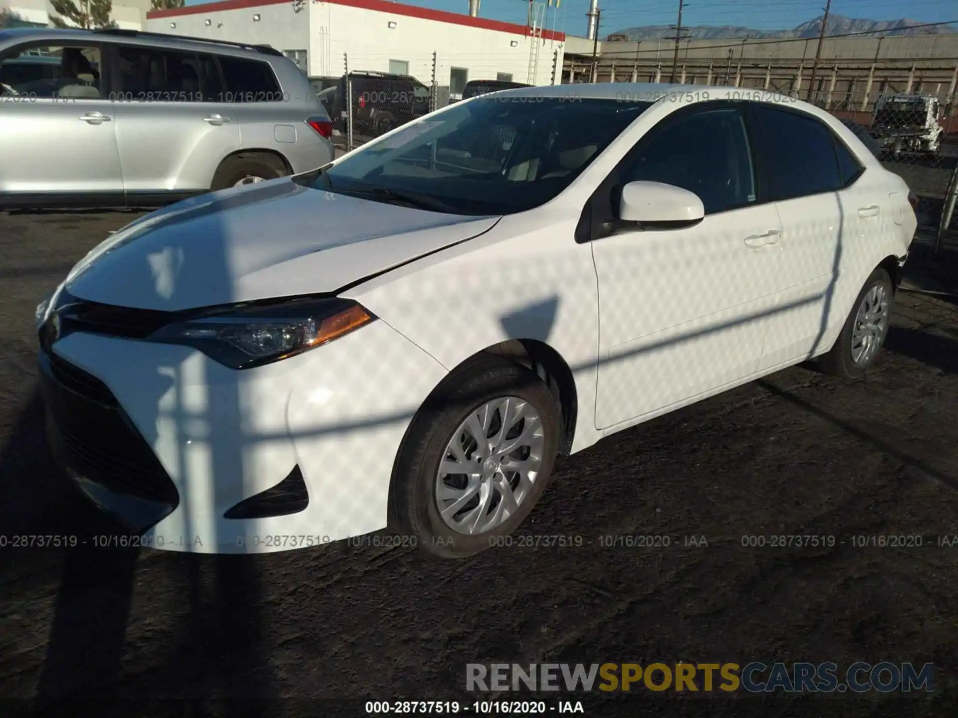 2 Photograph of a damaged car 2T1BURHE1KC161564 TOYOTA COROLLA 2019