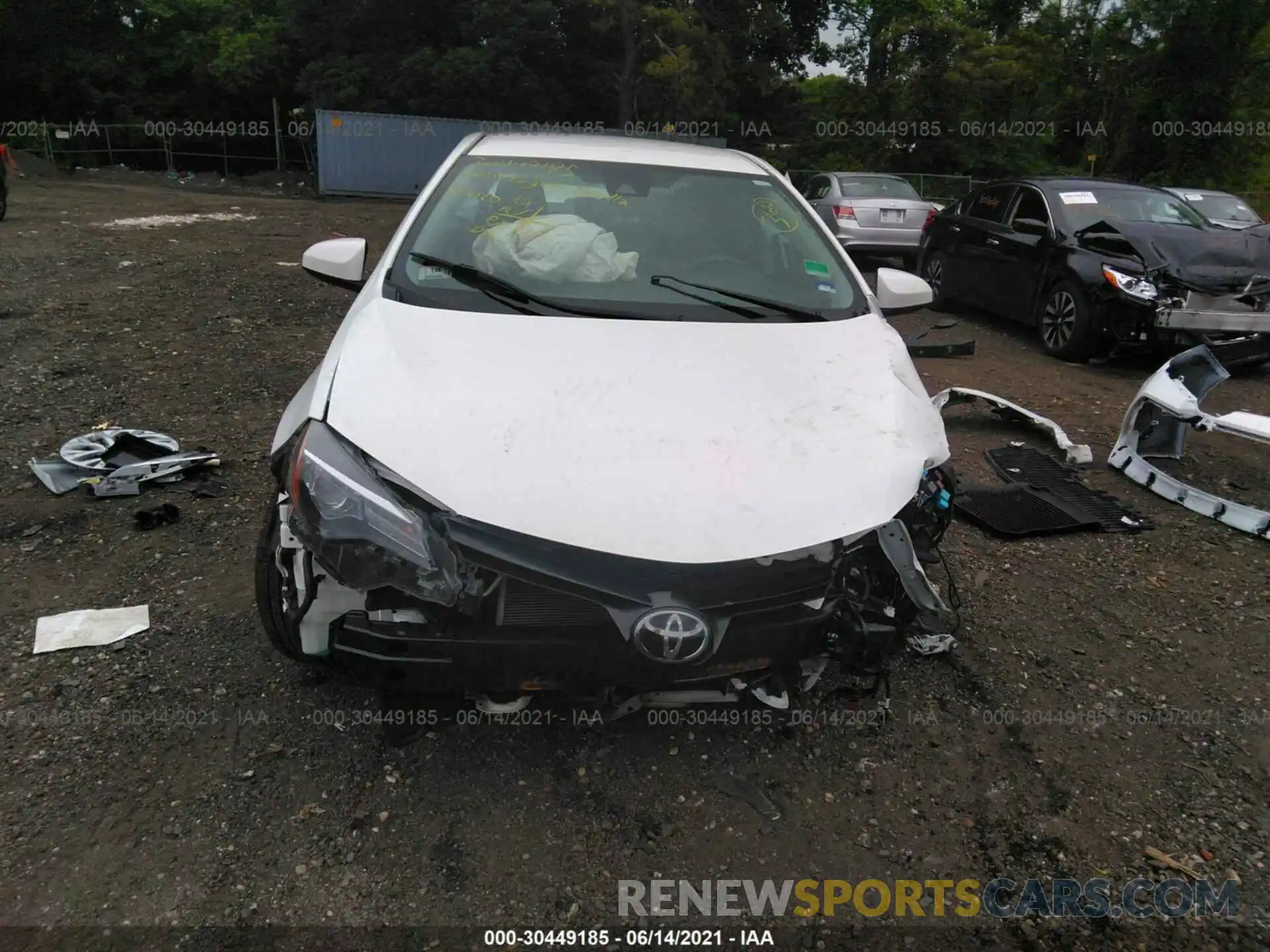 6 Photograph of a damaged car 2T1BURHE1KC164402 TOYOTA COROLLA 2019