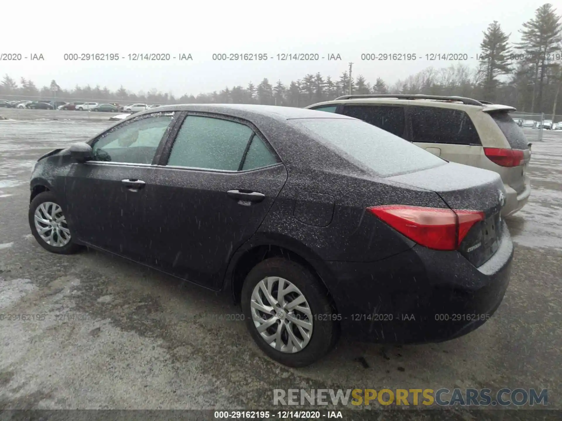 3 Photograph of a damaged car 2T1BURHE1KC165081 TOYOTA COROLLA 2019