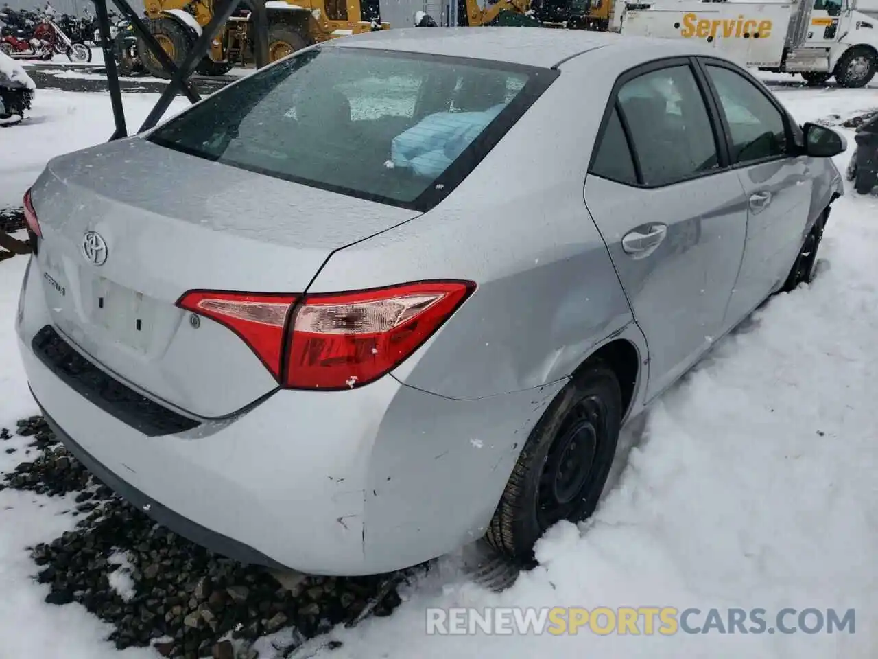 4 Photograph of a damaged car 2T1BURHE1KC165548 TOYOTA COROLLA 2019