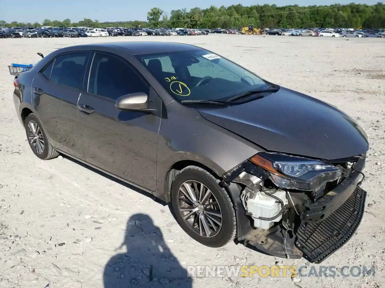 1 Photograph of a damaged car 2T1BURHE1KC167011 TOYOTA COROLLA 2019