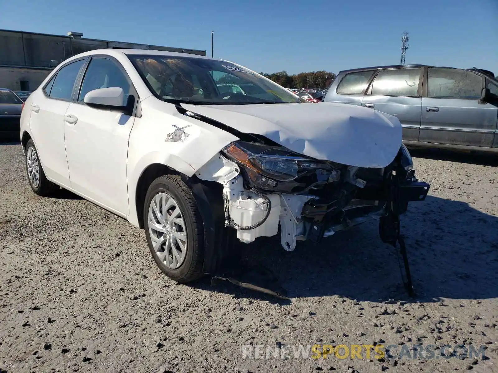 1 Photograph of a damaged car 2T1BURHE1KC168000 TOYOTA COROLLA 2019