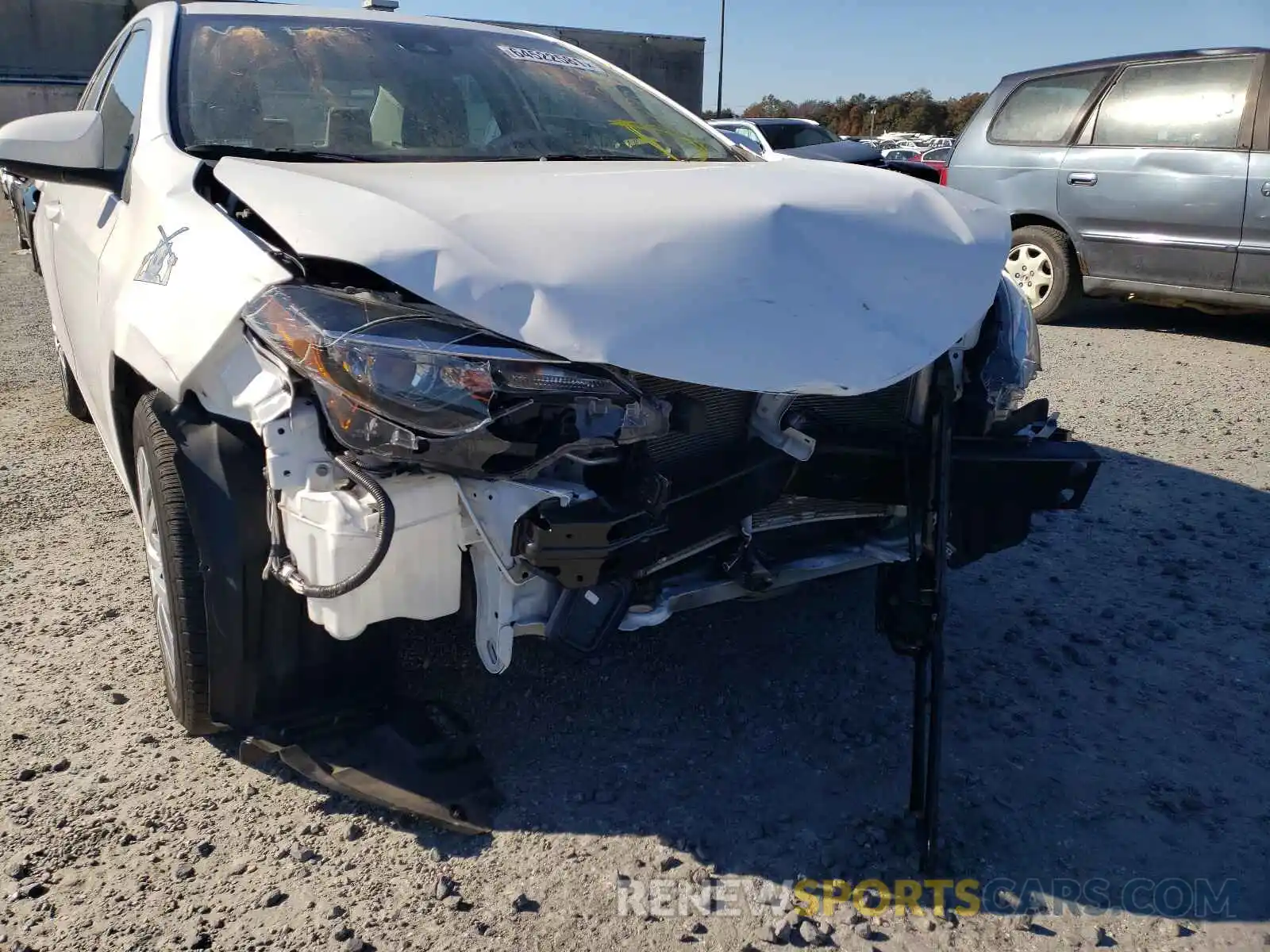 9 Photograph of a damaged car 2T1BURHE1KC168000 TOYOTA COROLLA 2019