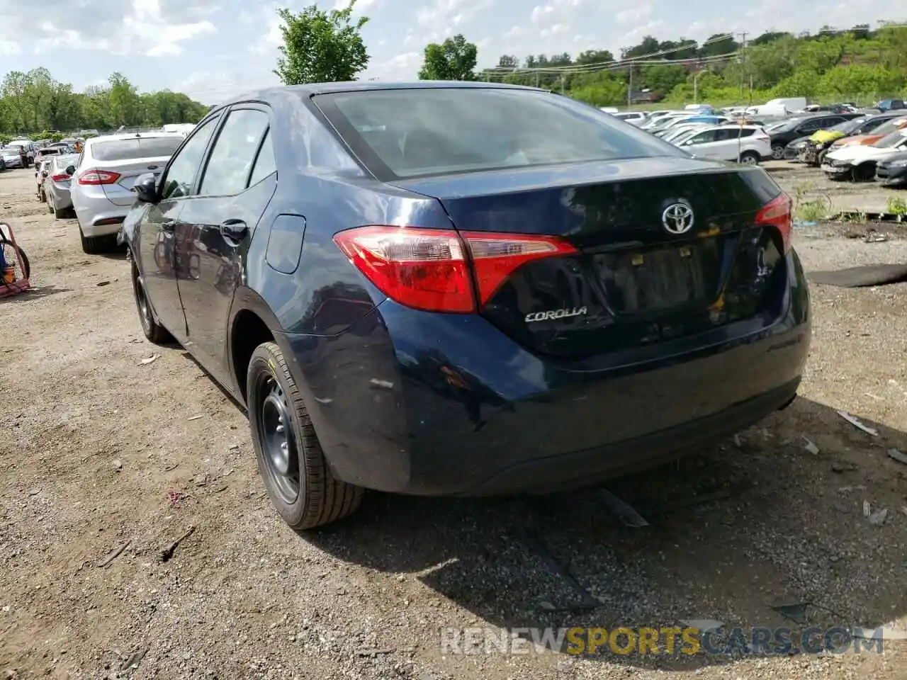 3 Photograph of a damaged car 2T1BURHE1KC168854 TOYOTA COROLLA 2019