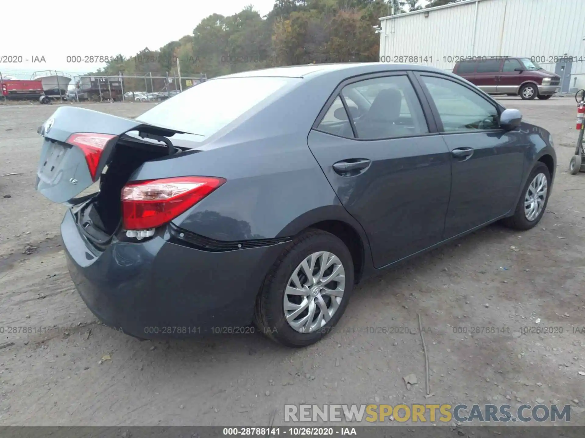 4 Photograph of a damaged car 2T1BURHE1KC169597 TOYOTA COROLLA 2019