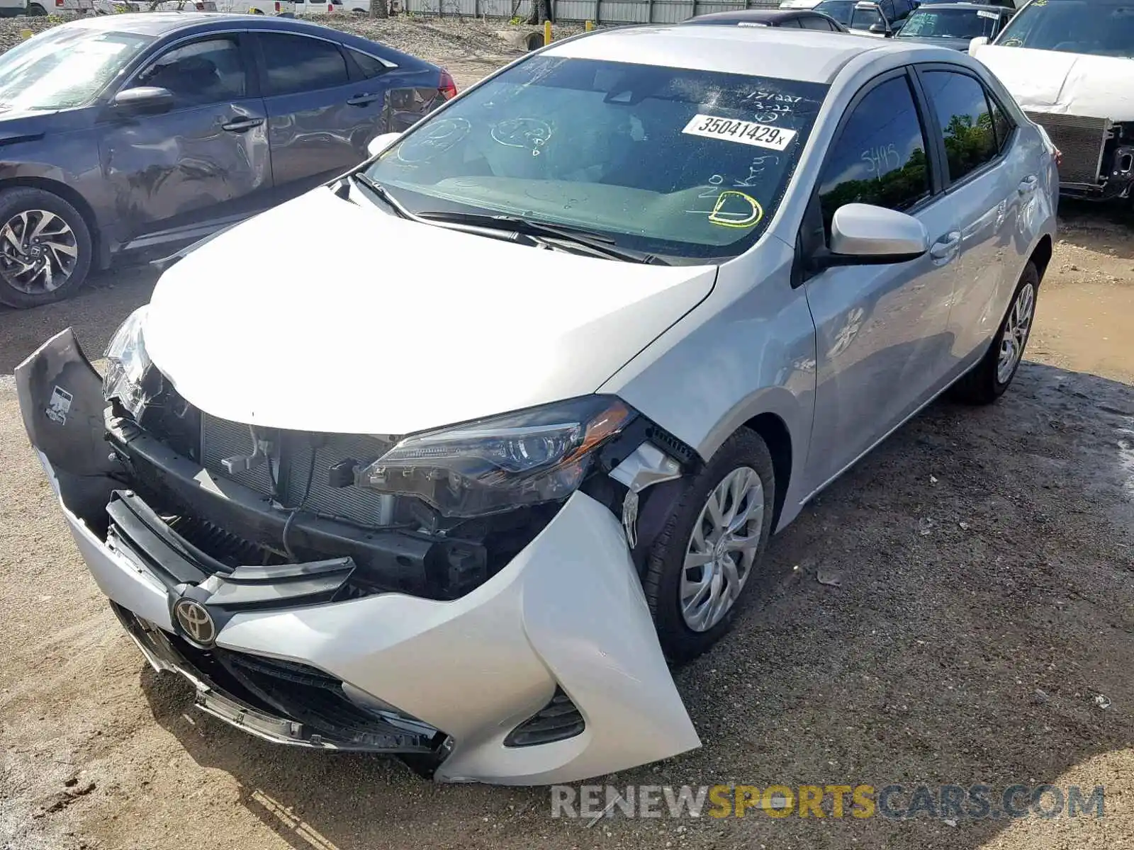 2 Photograph of a damaged car 2T1BURHE1KC170006 TOYOTA COROLLA 2019