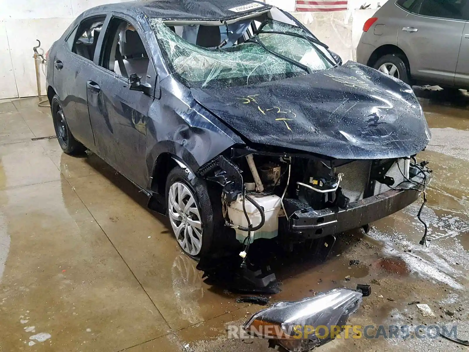 1 Photograph of a damaged car 2T1BURHE1KC170751 TOYOTA COROLLA 2019