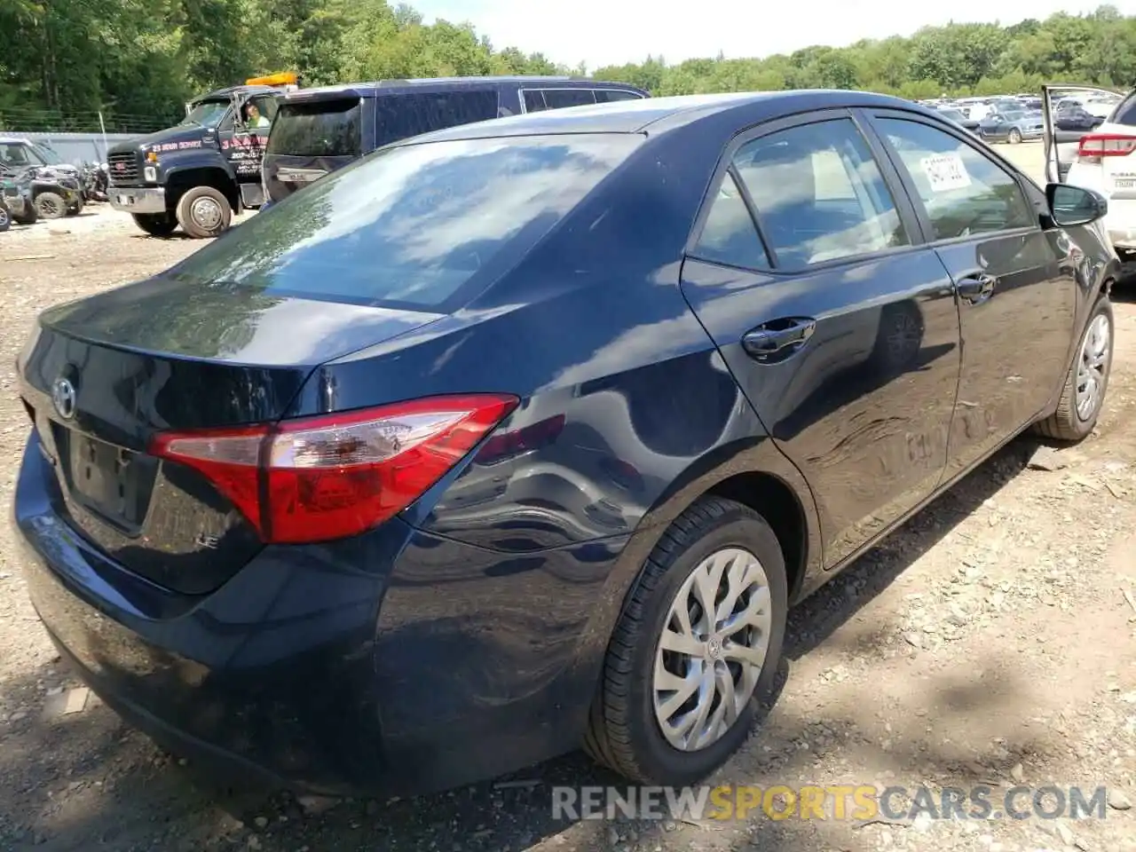 4 Photograph of a damaged car 2T1BURHE1KC170958 TOYOTA COROLLA 2019