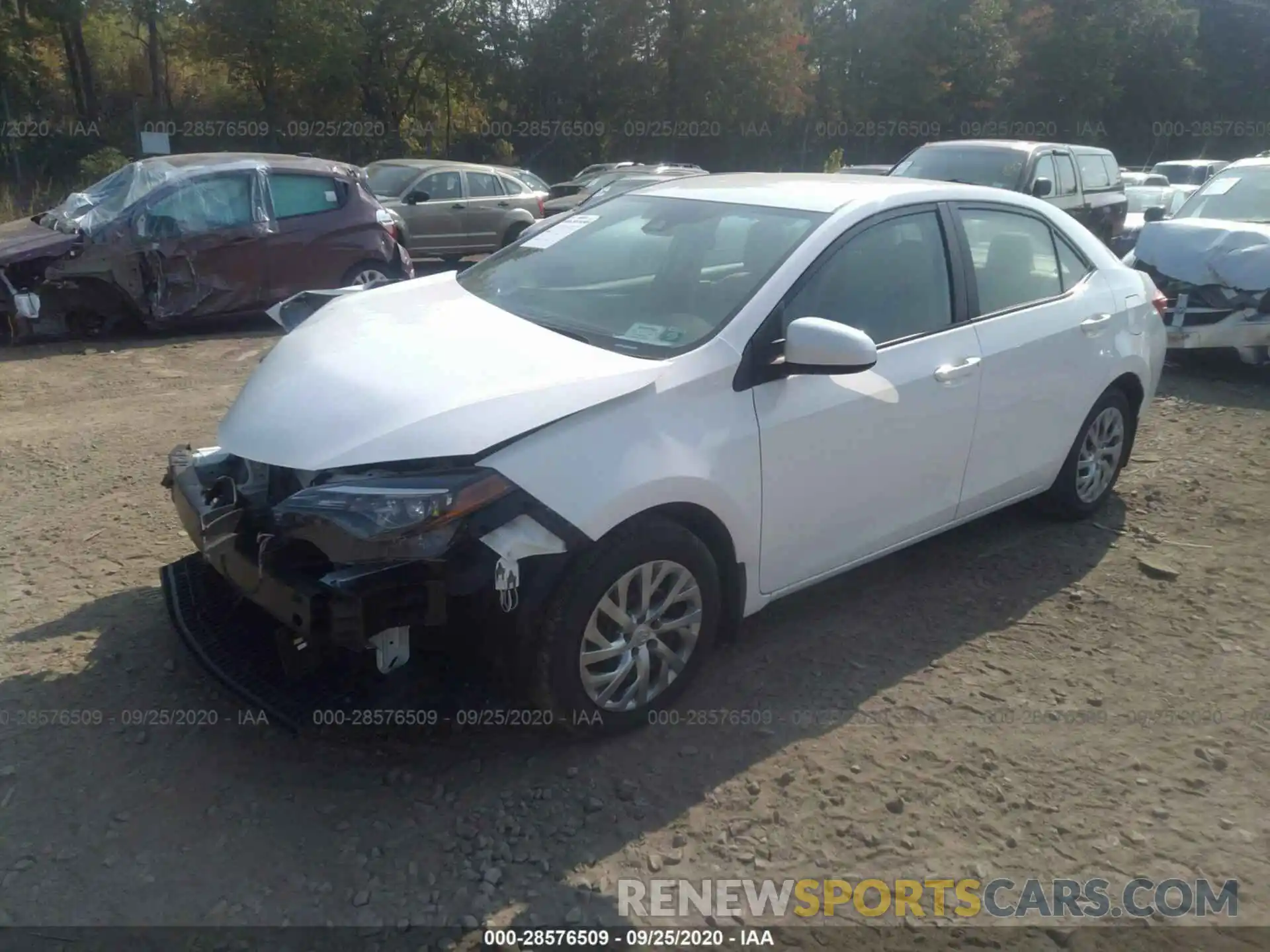 2 Photograph of a damaged car 2T1BURHE1KC170975 TOYOTA COROLLA 2019